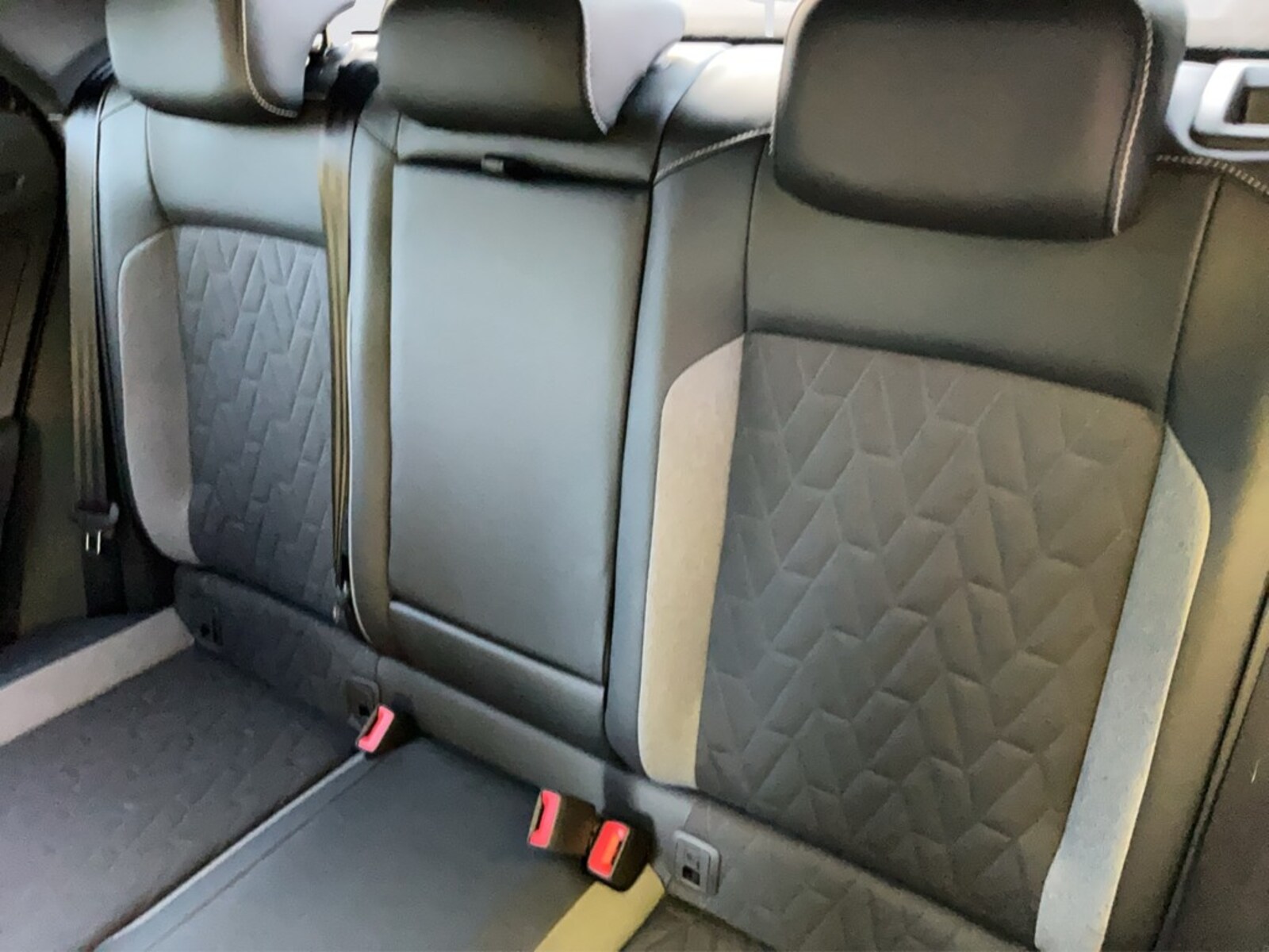 Volkswagen T-Roc – Bild 12