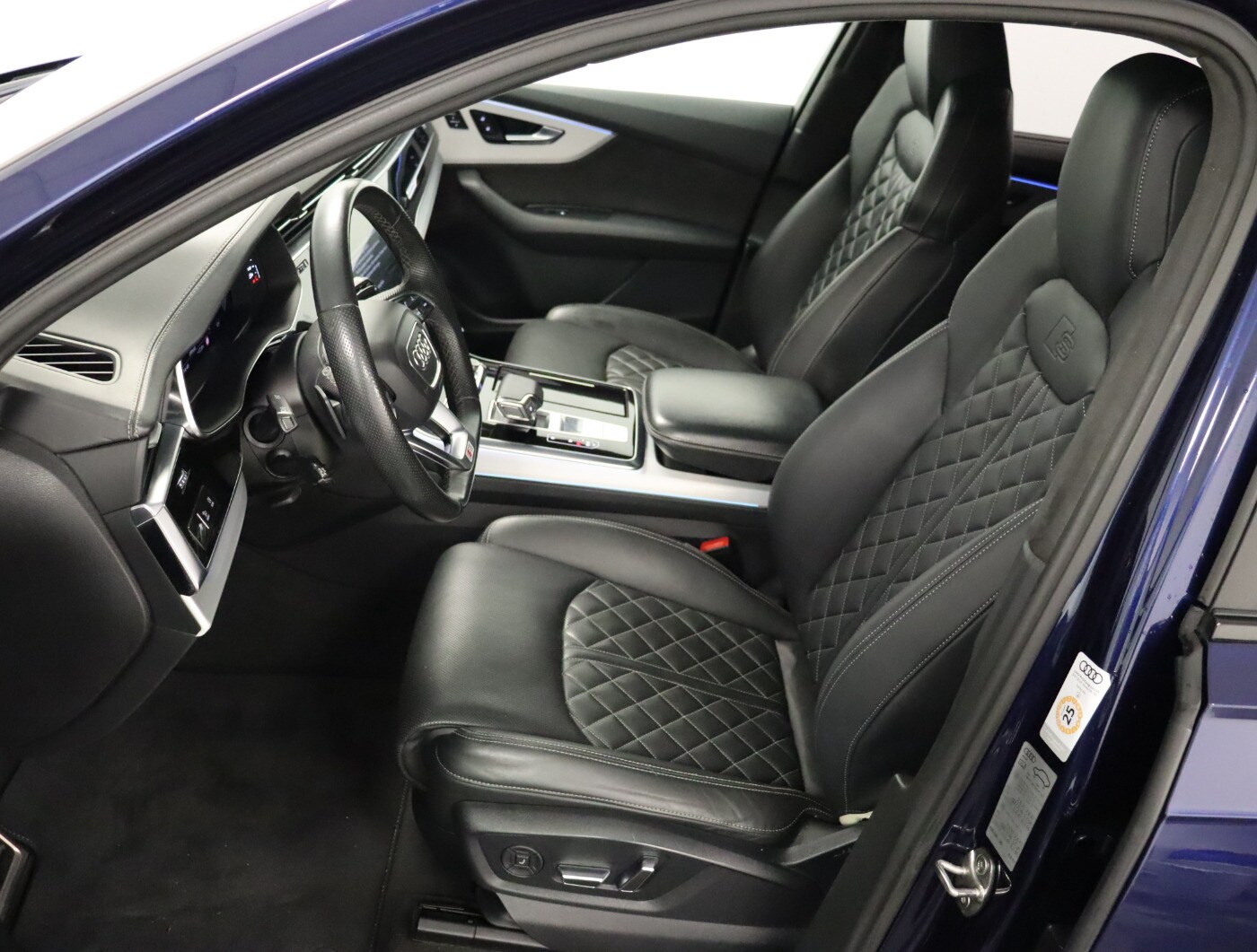 Image about Audi SQ7 TDI quattro tiptronic