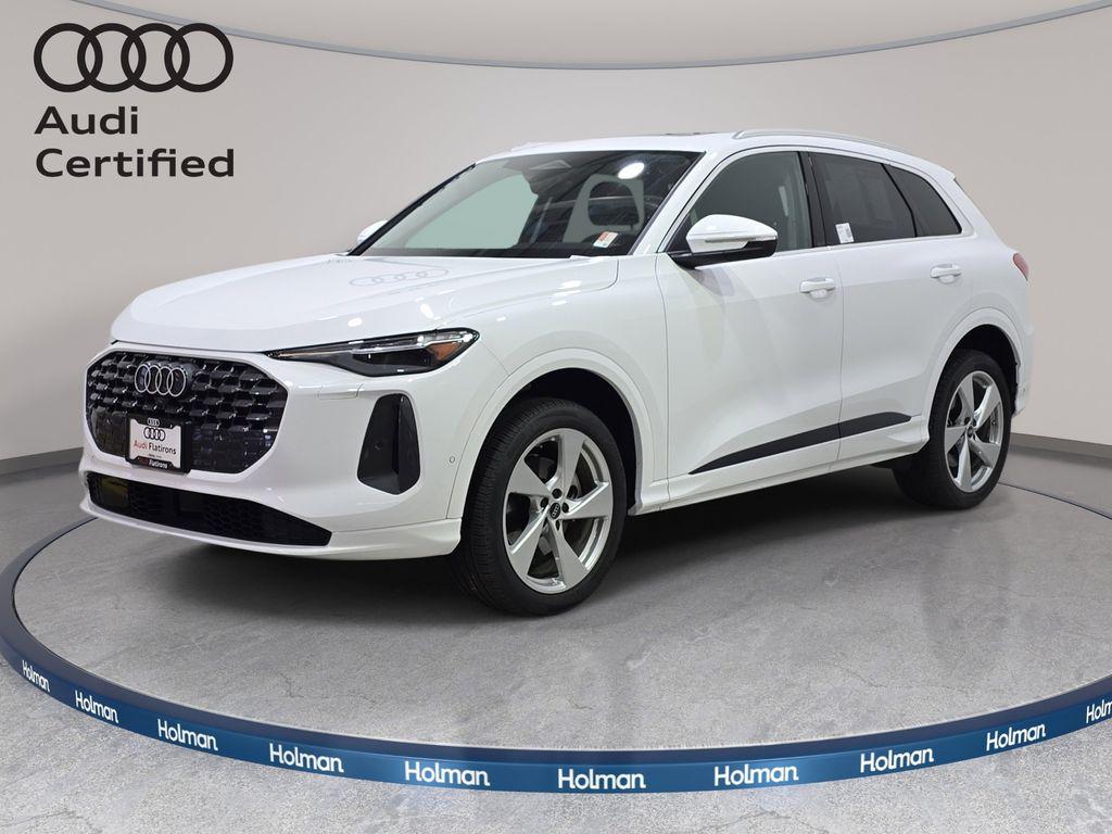 2025 Audi Q5 Premium Plus quattro's photo