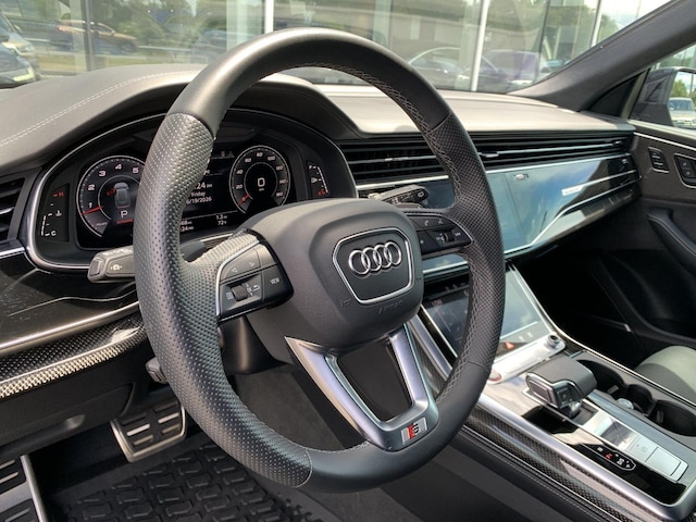 2023 Audi SQ8