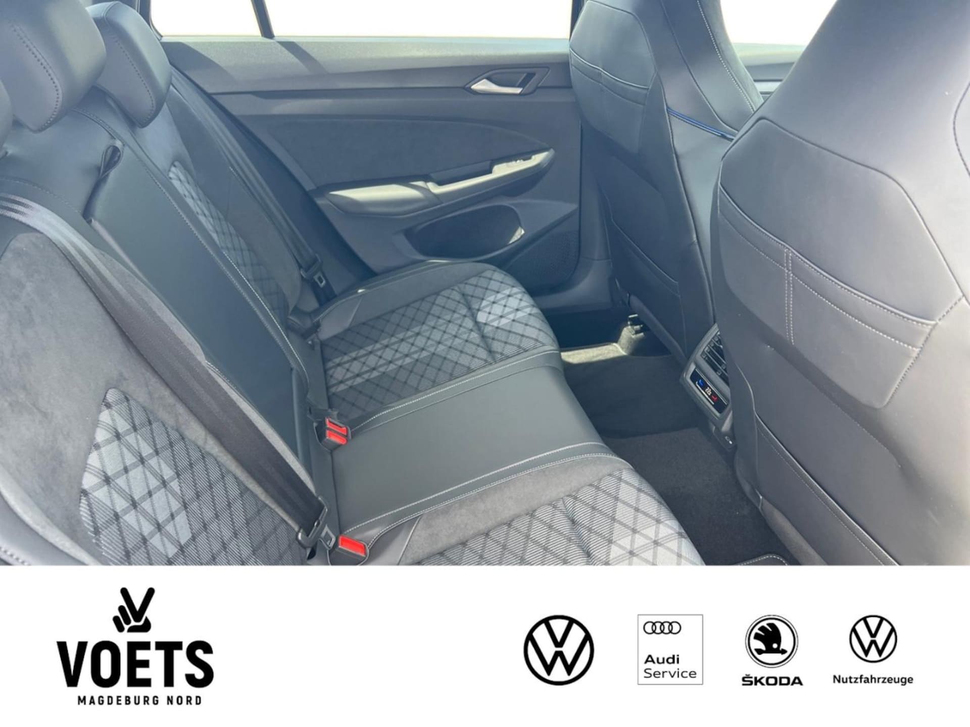 Volkswagen Golf Variant R-Line
