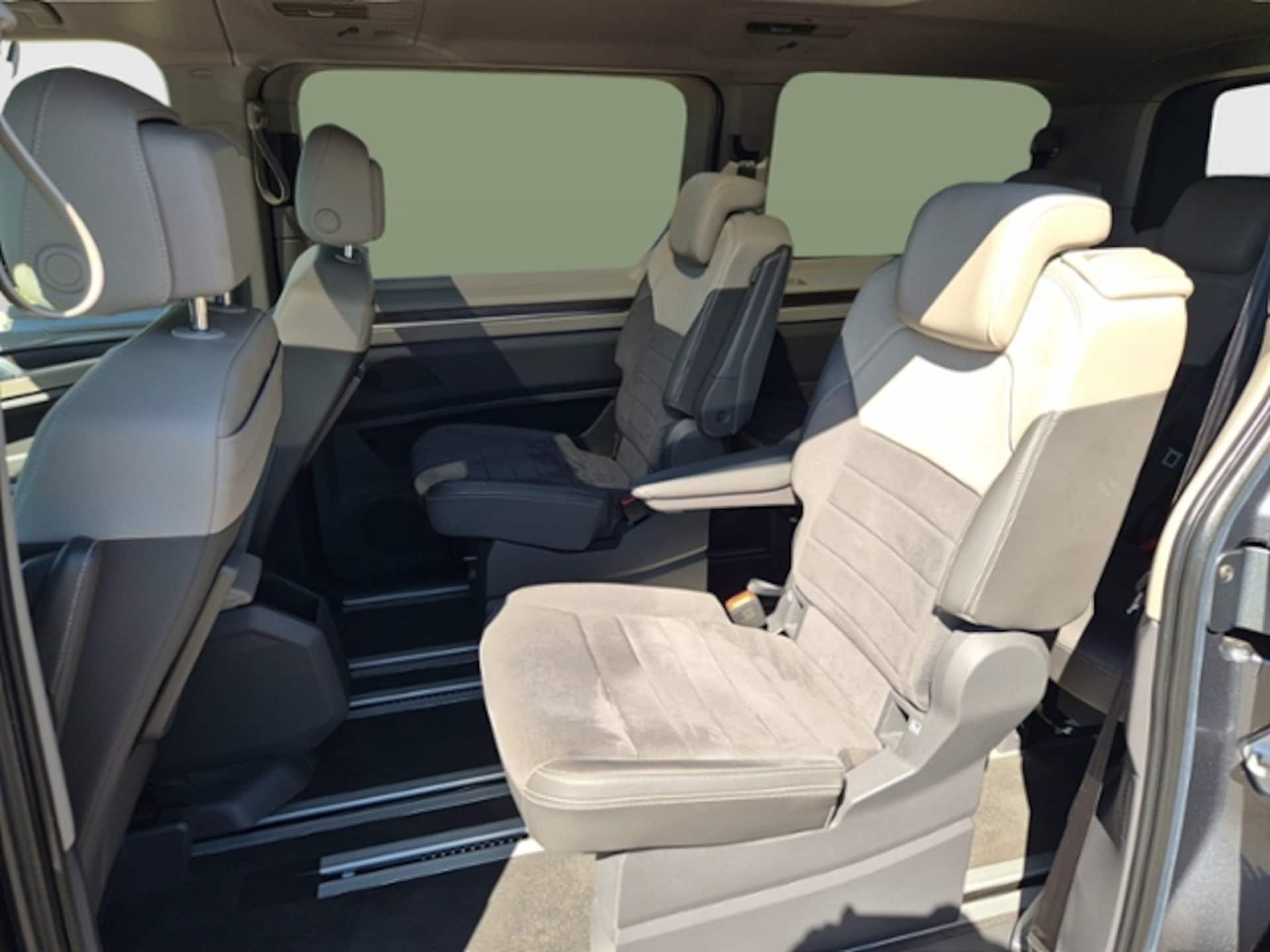 Volkswagen Multivan Langversion Style