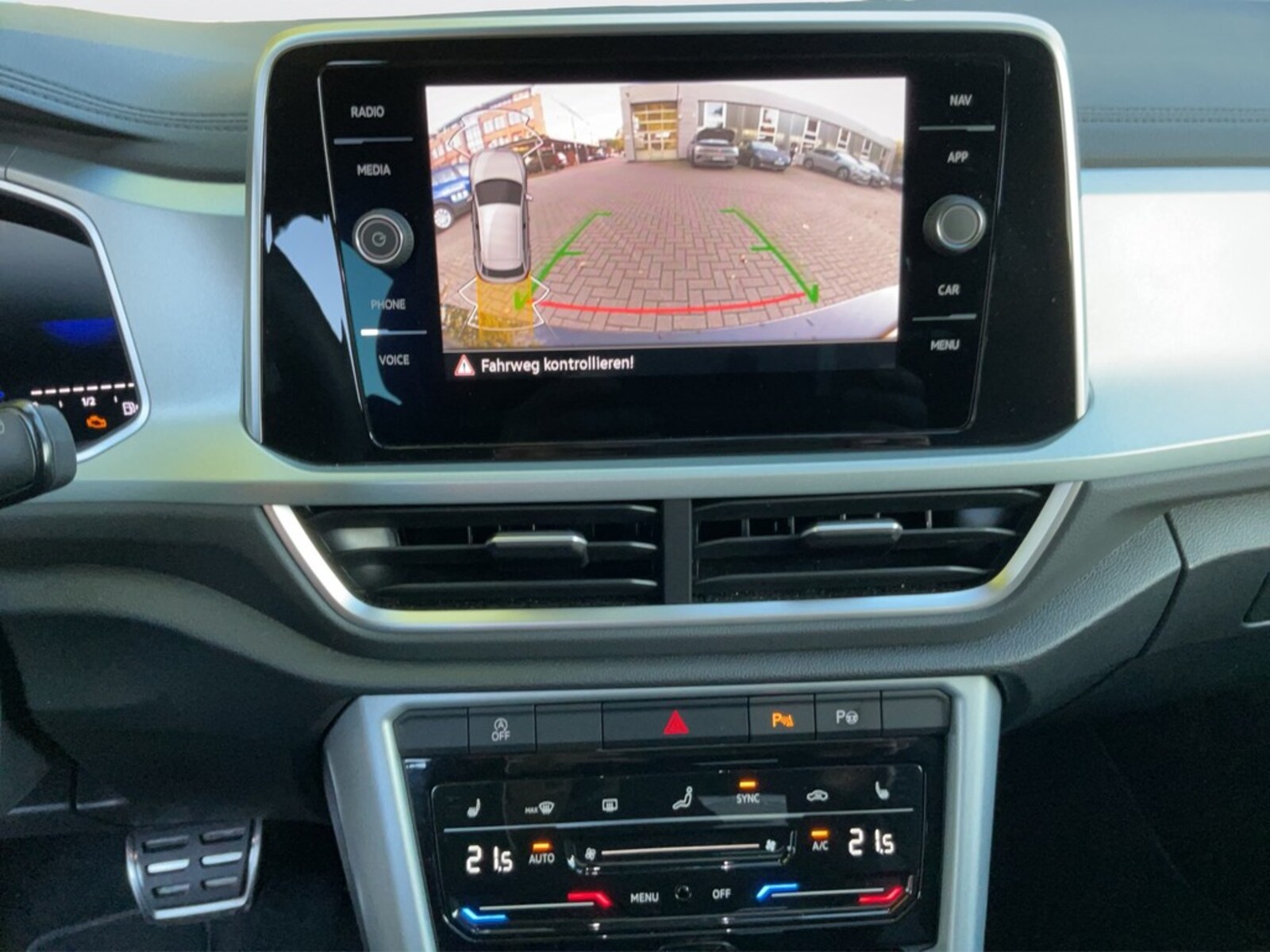 Volkswagen T-Roc – Bild 13