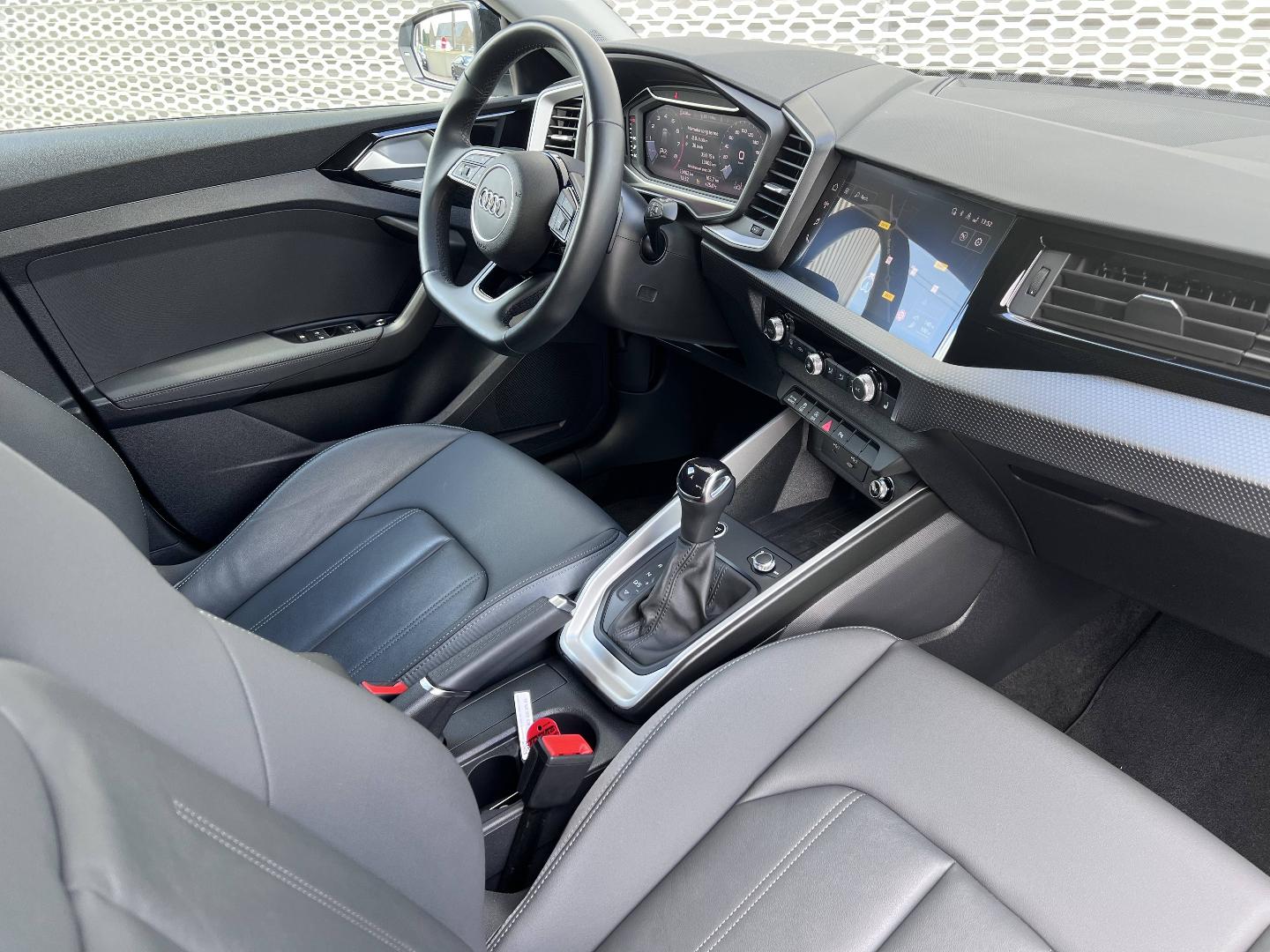 Image about Audi A1 allstreet Avus 35 TFSI 110 kW (150 ch) S tronic