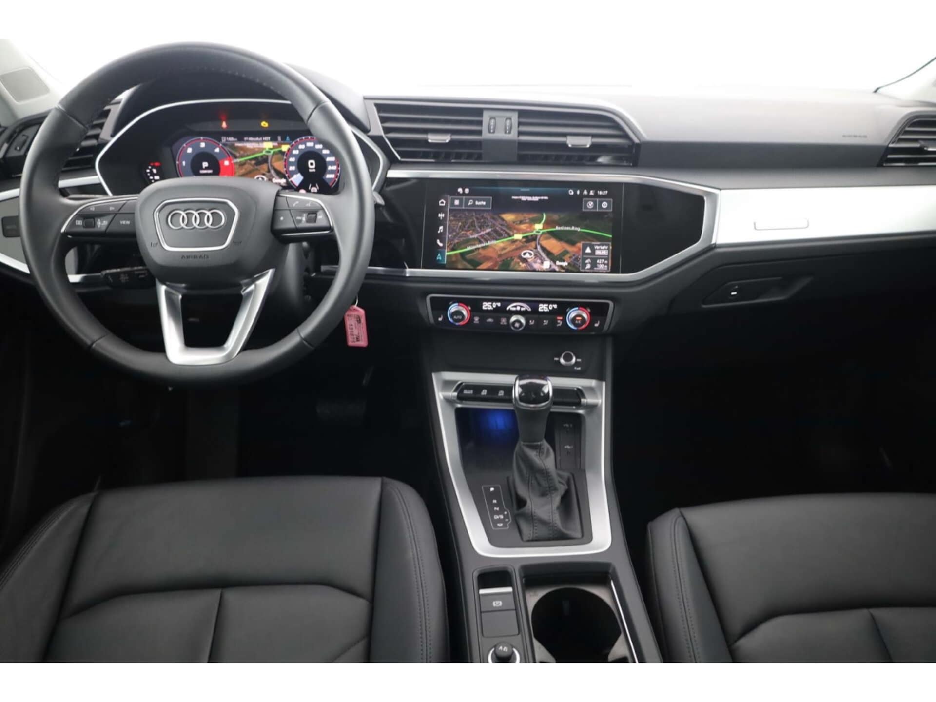 Audi Q3 Sportback S line