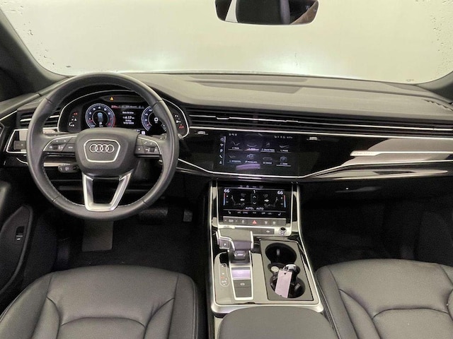 2025 Audi Q8 Premium - Photo 26