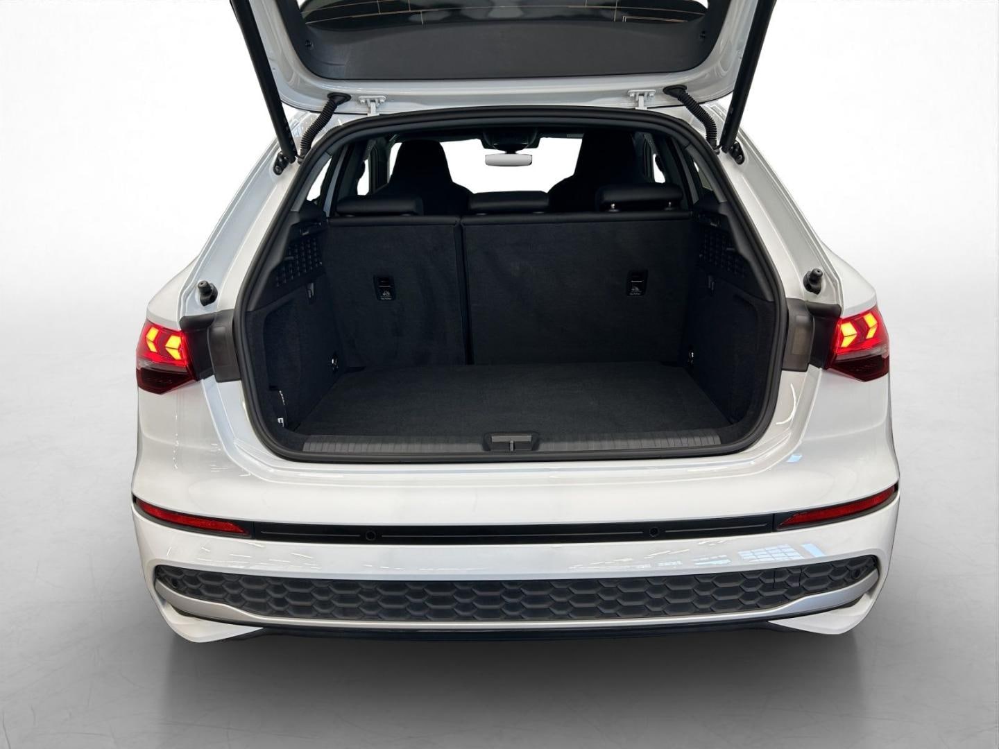 Bild über Audi A3 Sportback TDI S tronic - für weitere Informationen kontaktieren Sie den Audi Partner