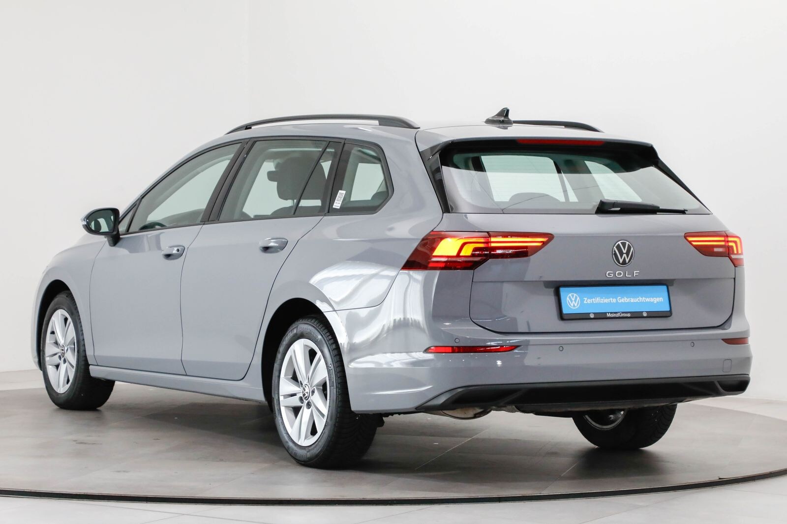 Volkswagen Golf Variant – Bild 14