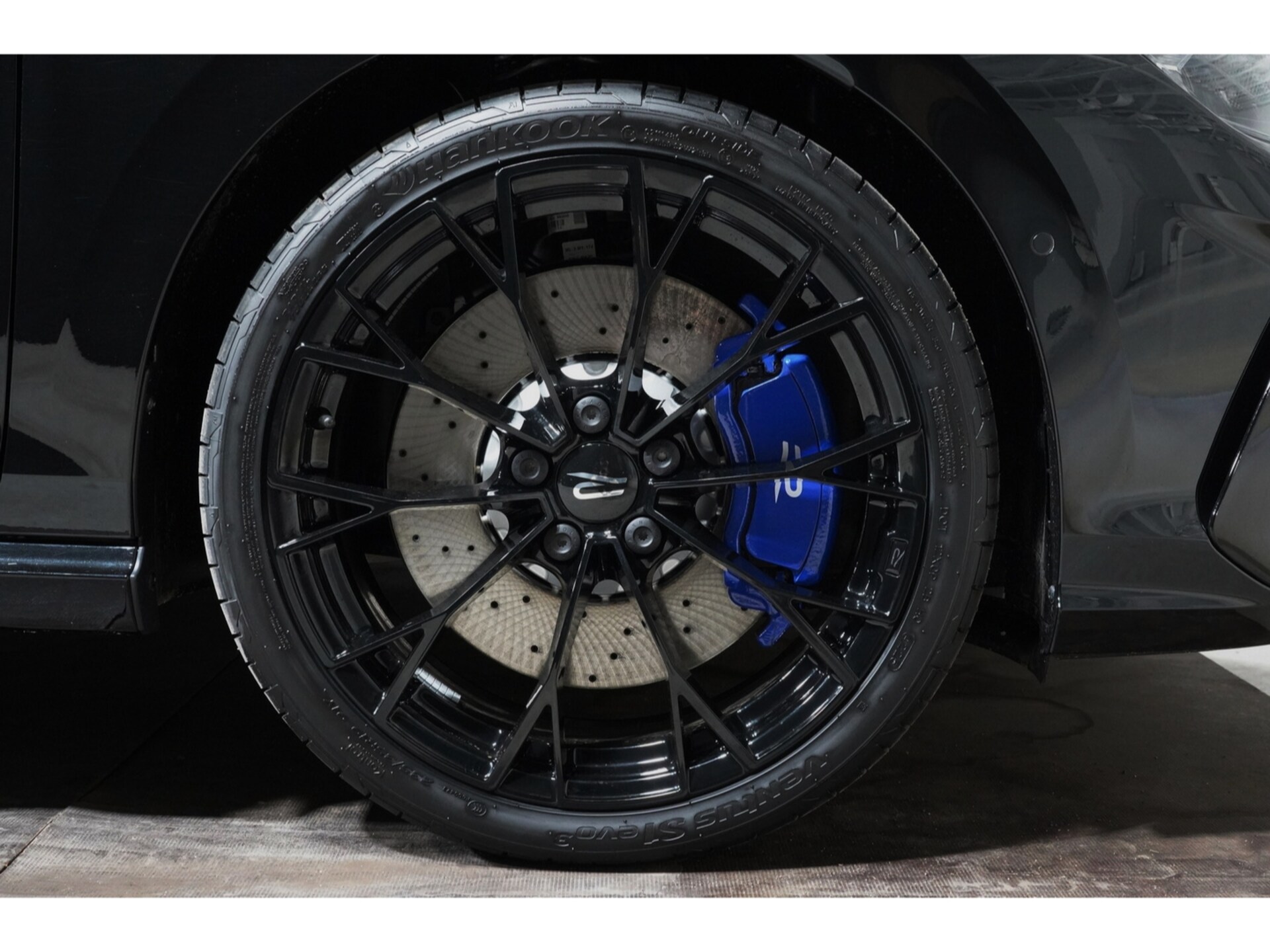 Volkswagen Golf Variant R