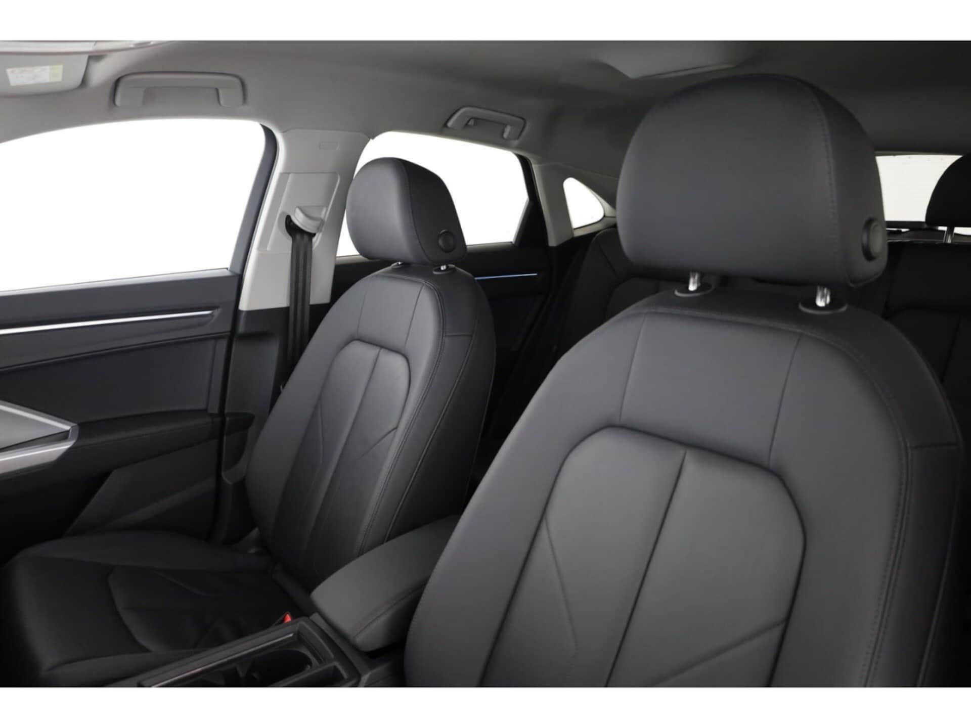 Audi Q3 Sportback S line