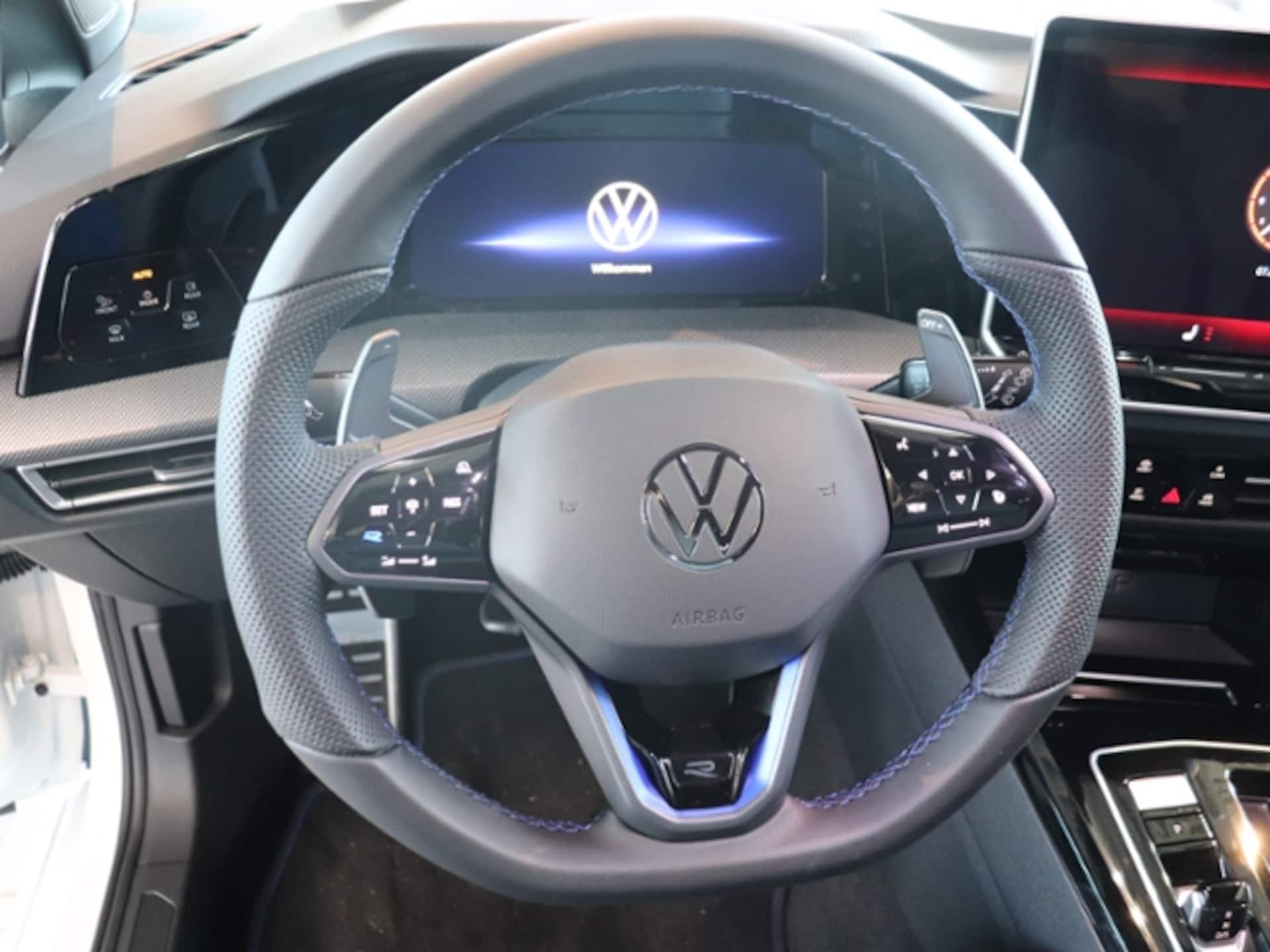 Volkswagen Golf R
