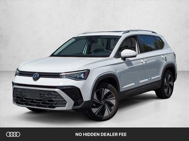 2025 Volkswagen Taos 1.5T SE 4Motion's photo