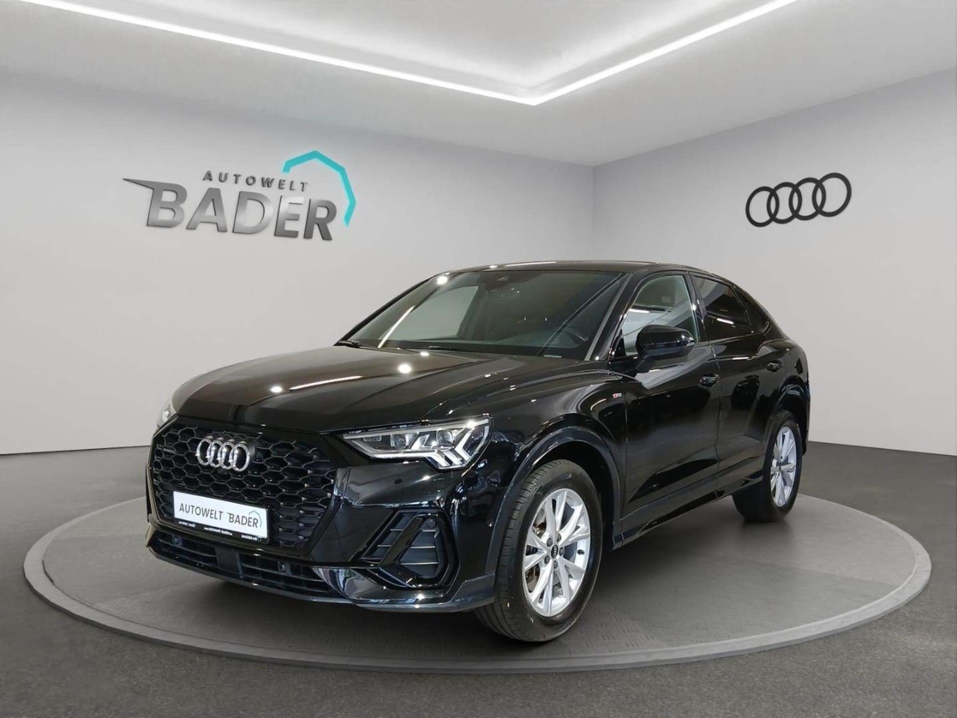 Audi Q3 Sportback S line