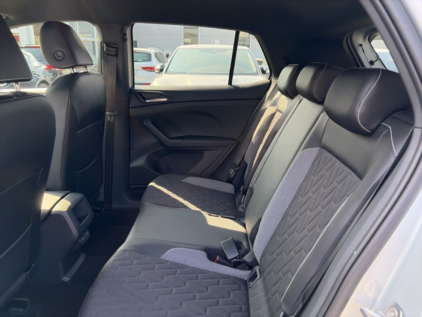 Volkswagen T-Cross – Bild 8