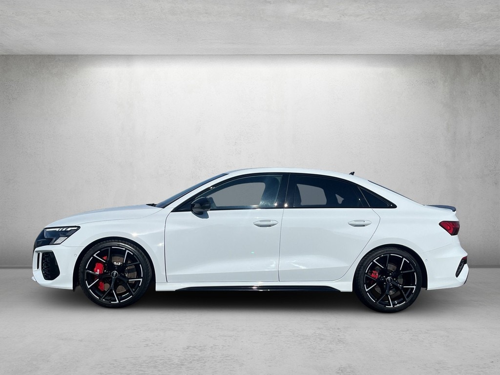 Image about Audi RS 3 Limousine TFSI quattro S tronic
