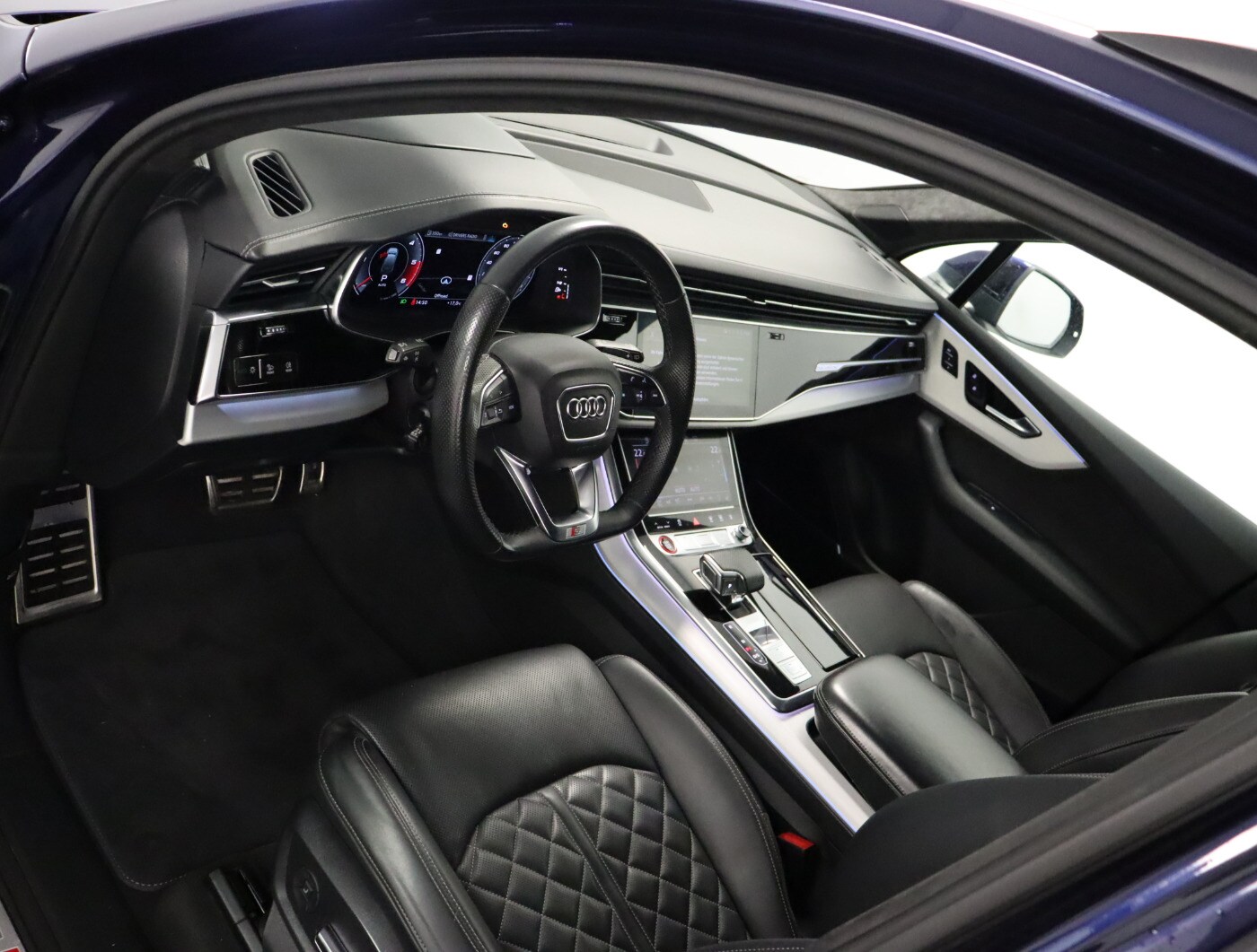 Image about Audi SQ7 TDI quattro tiptronic