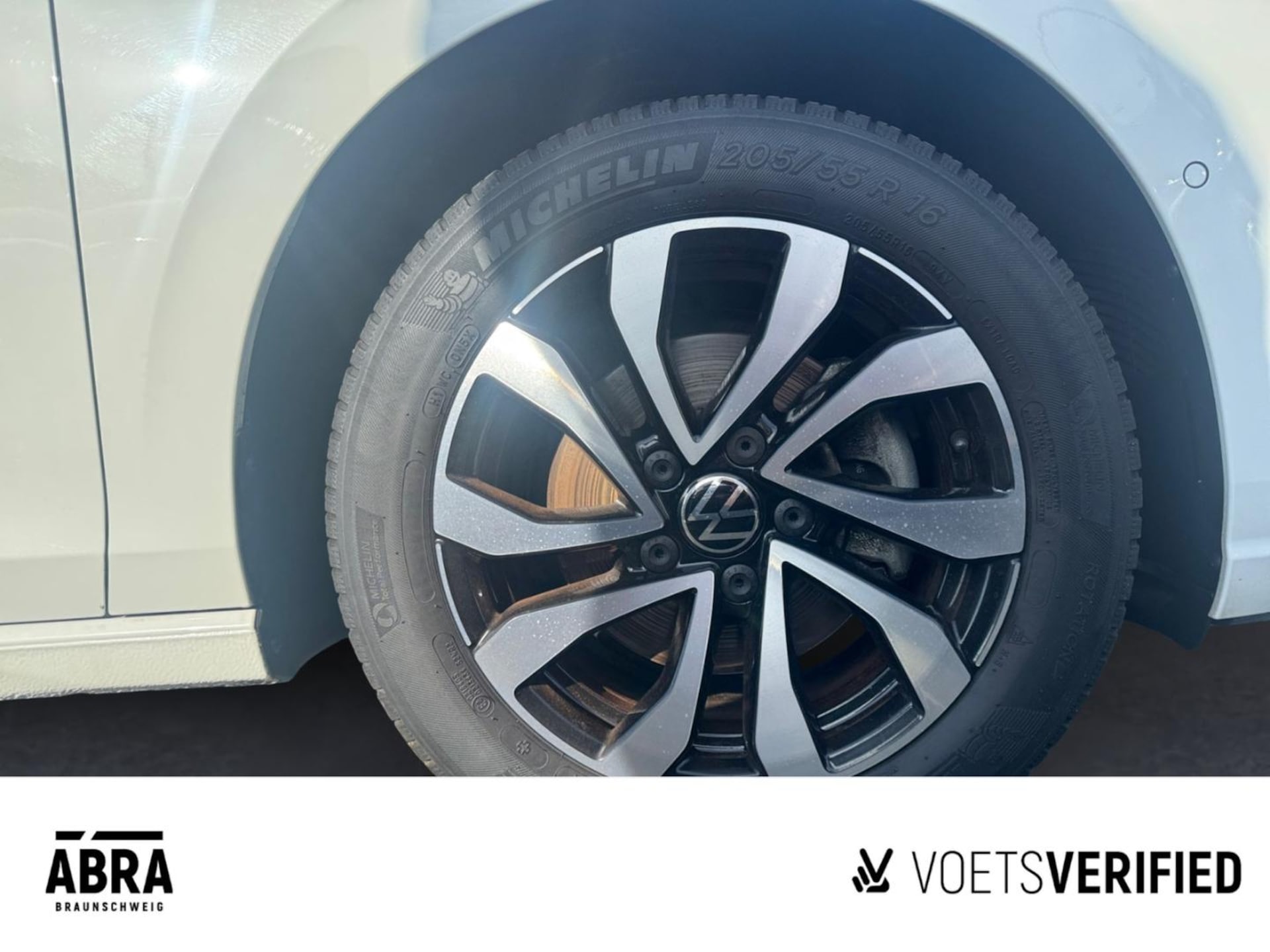 Volkswagen Golf Active