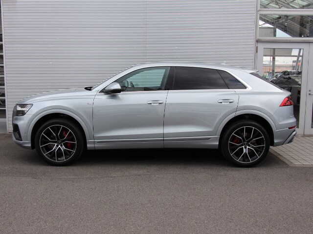 Image about Audi Q8 55 TFSI quattro S line 250(340) kW(PS) tiptronic