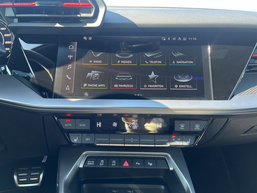 Image about Audi RS 3 Limousine TFSI quattro S tronic