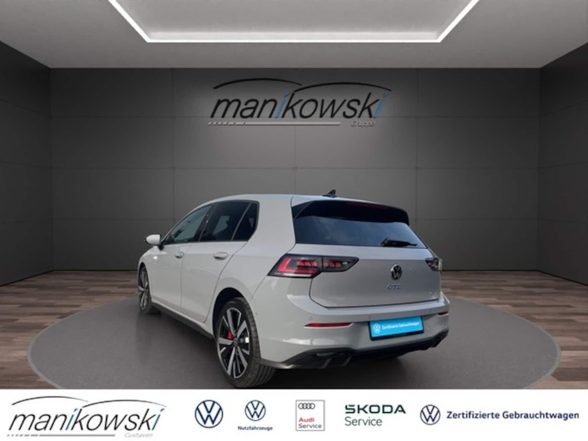 Volkswagen Golf GTE