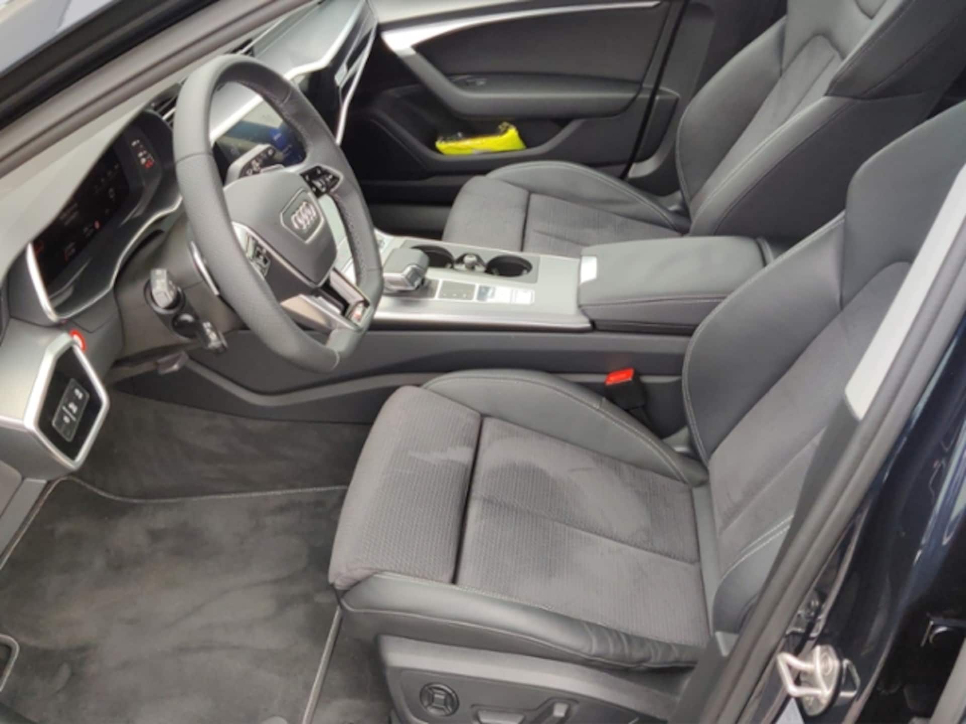 Audi S6 Avant