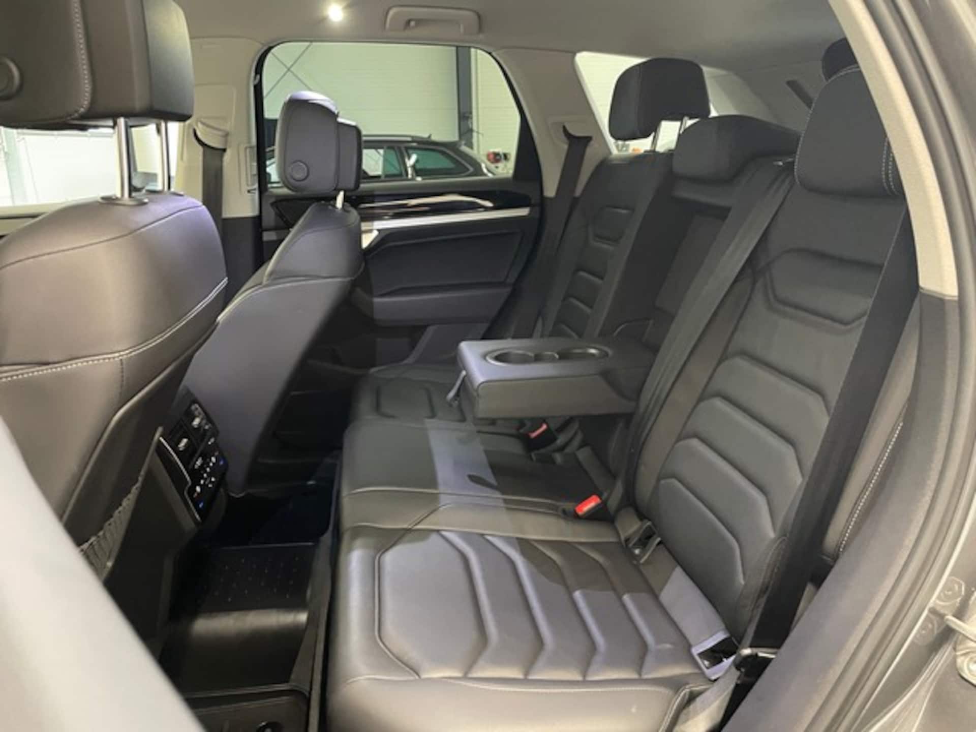 Volkswagen Touareg Basis-Modell