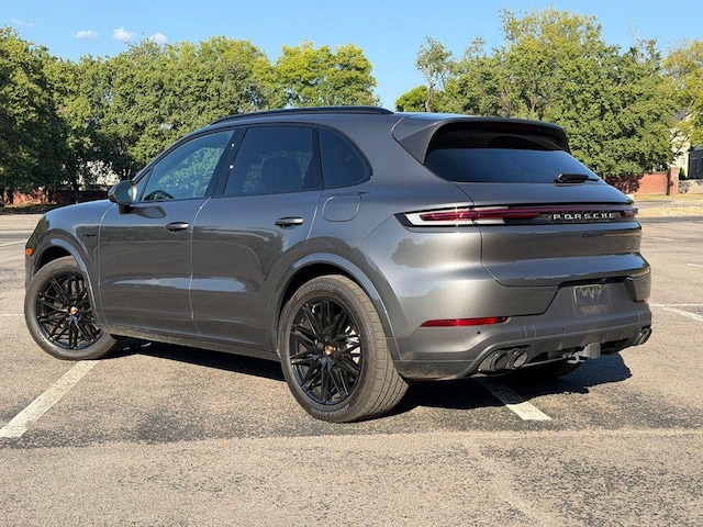 2026 Porsche Cayenne E-Hybrid Coupe