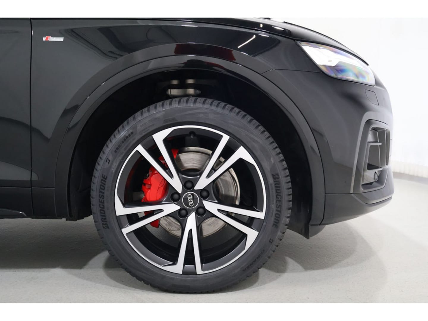 Bild über Audi Q5 Sportback 40 TDI quattro S tronic - für weitere Informationen kontaktieren Sie den Audi Partner