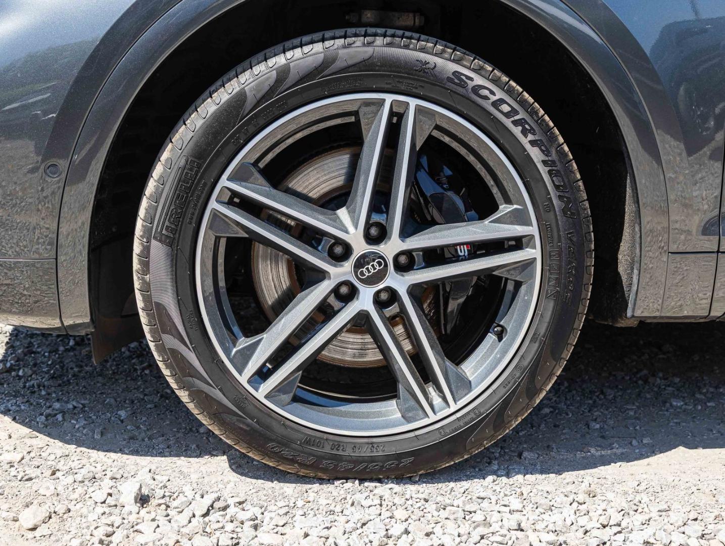 Image about Audi SQ5 Sportback TDI tiptronic