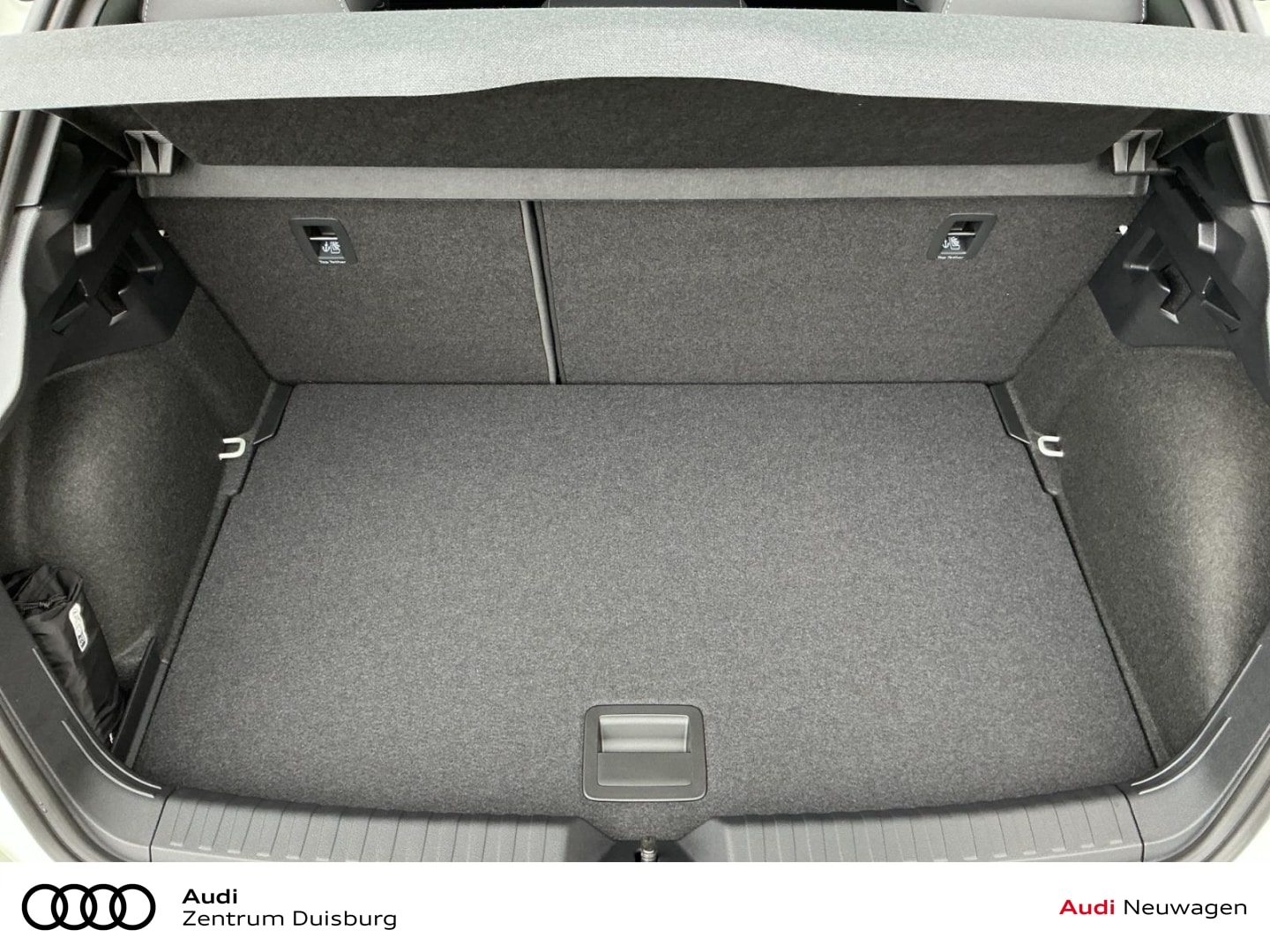Bild über Audi A1 allstreet 30 TFSI S tronic - für weitere Informationen kontaktieren Sie den Audi Partner