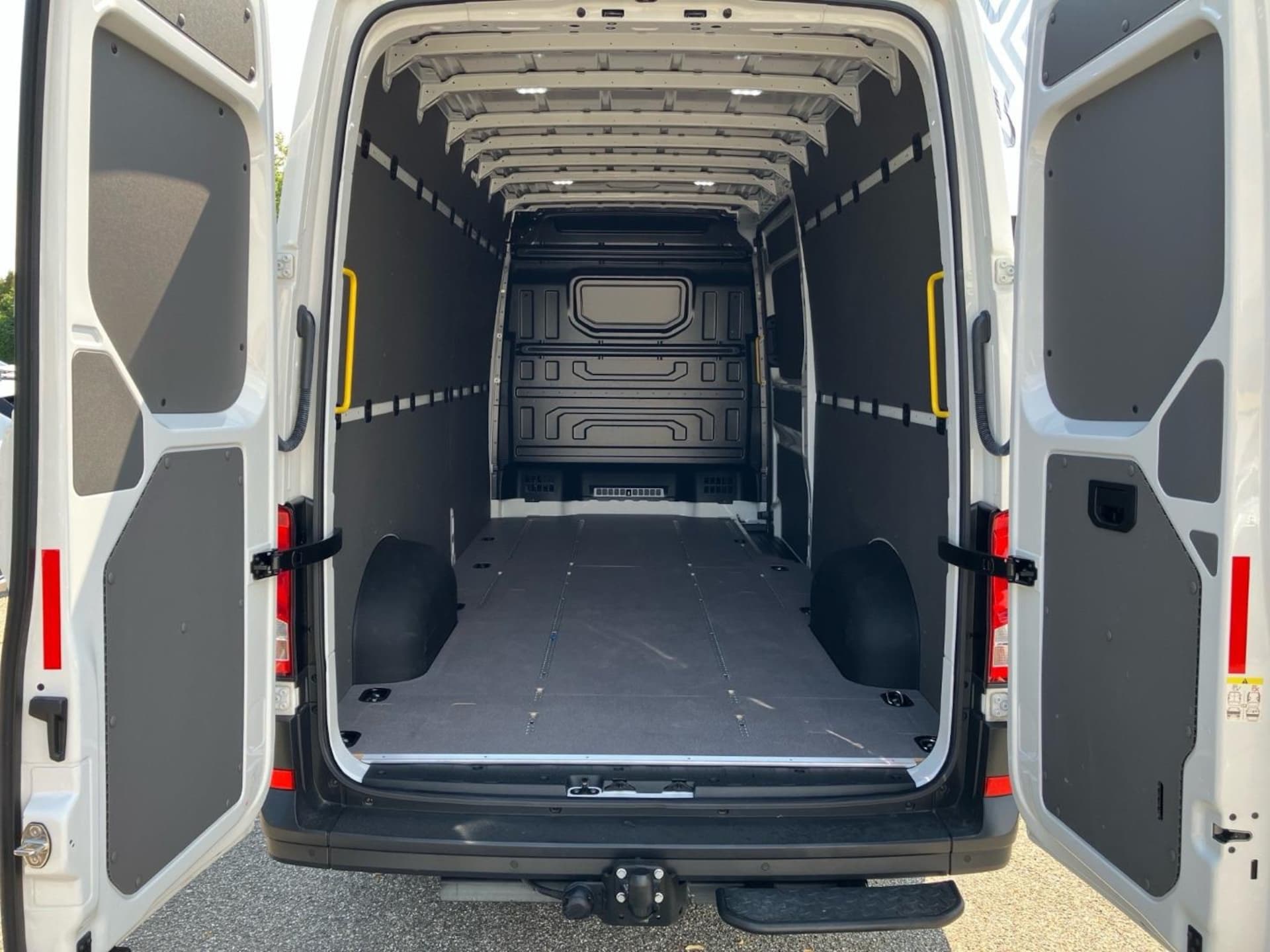 Volkswagen Crafter Kasten langer Radstand