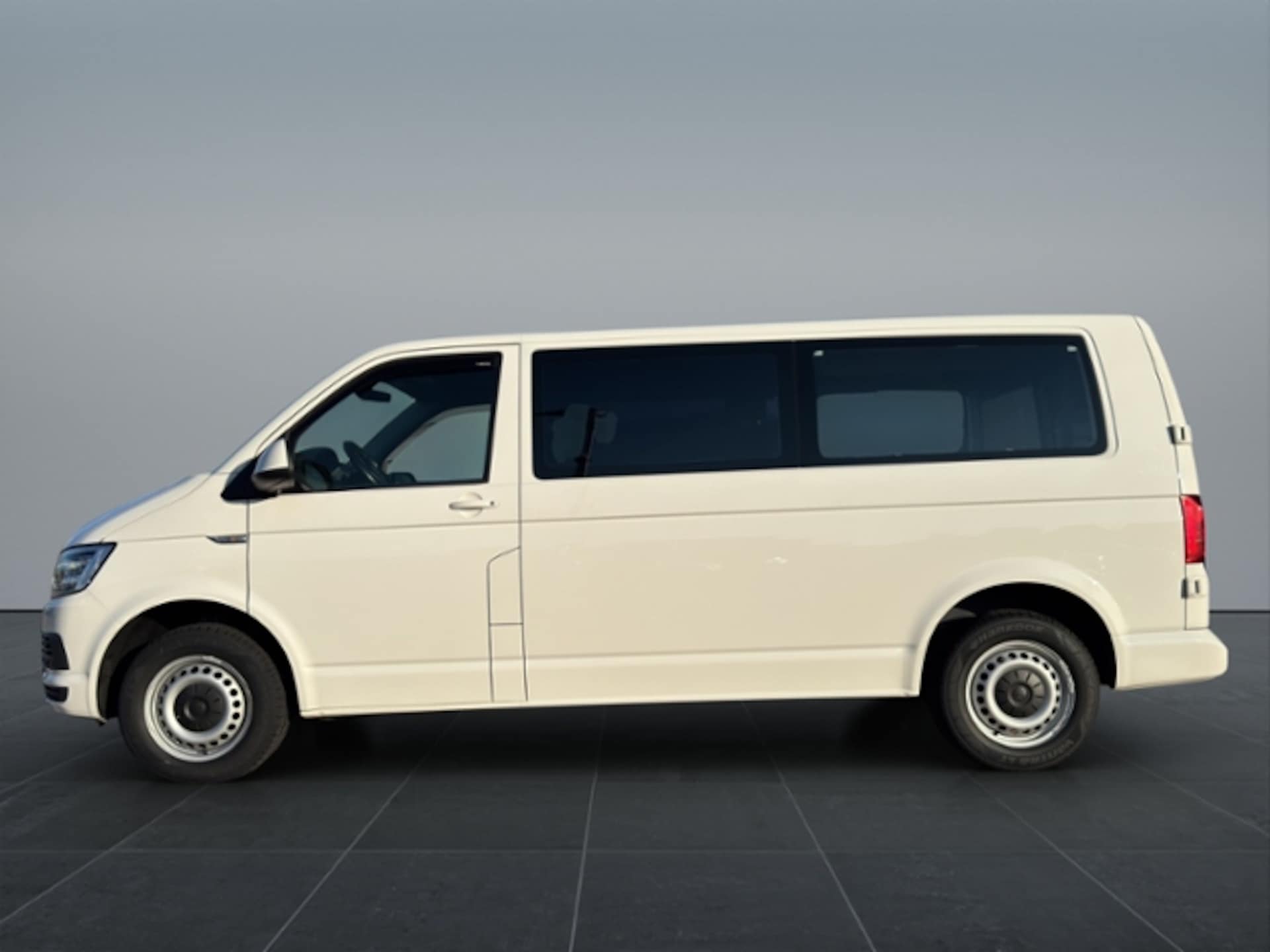 Volkswagen T6 Caravelle langer Radstand Comfortline