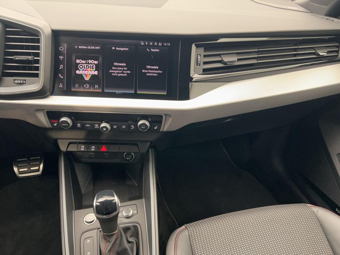 Bild über Audi A1 allstreet 30 TFSI S tronic - für weitere Informationen kontaktieren Sie den Audi Partner