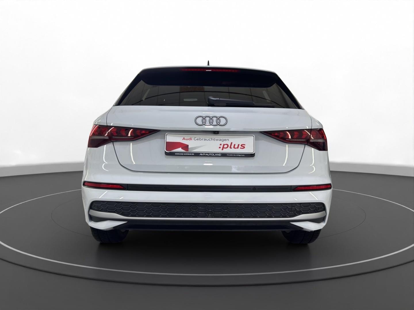 Bild über Audi A3 Sportback advanced 30 TDI Schaltgetriebe - für weitere Informationen kontaktieren Sie den Audi Partner