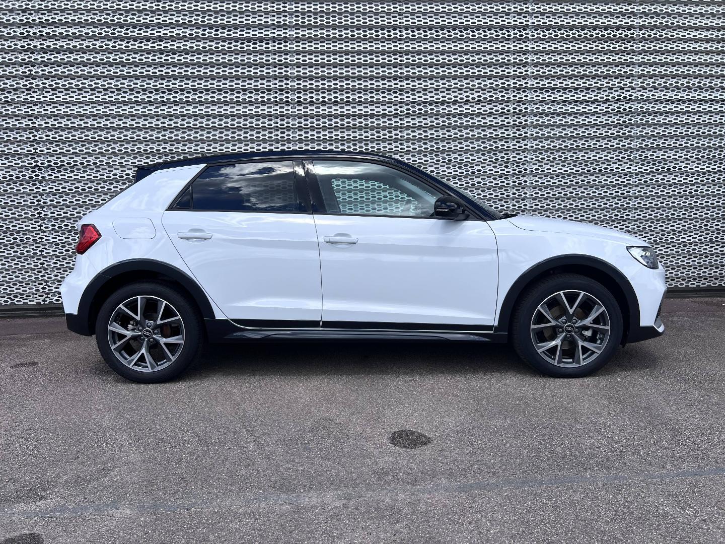Image about Audi A1 allstreet Avus 35 TFSI 110 kW (150 ch) S tronic