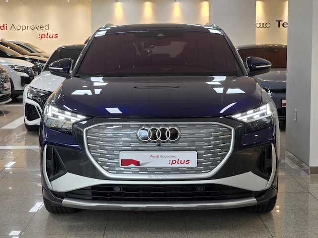 Audi Q4 e-tron 40 Premium 150, 00 kW 4