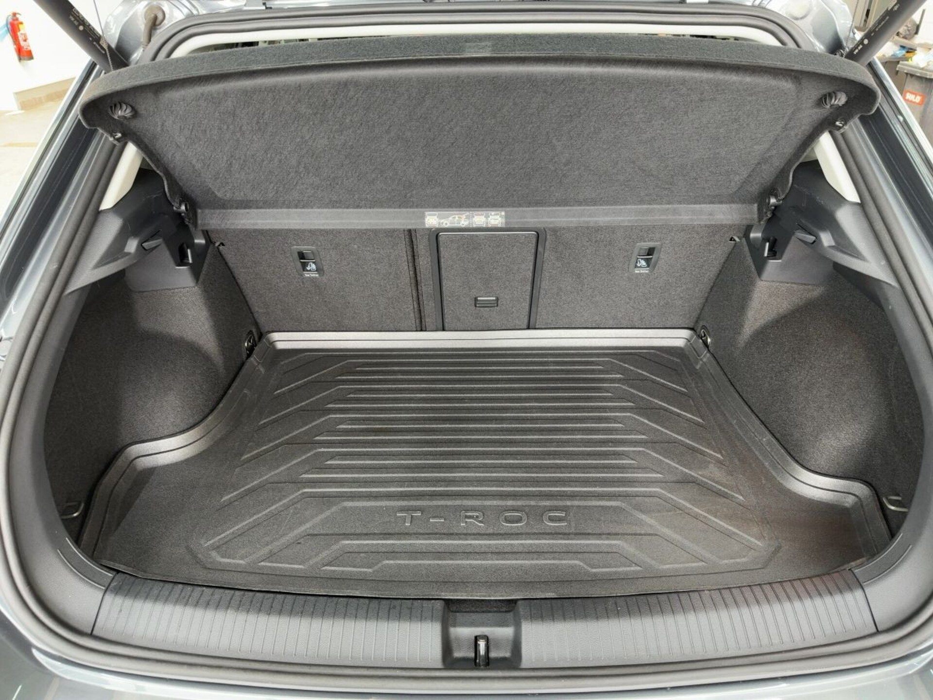 Volkswagen T-Roc Active