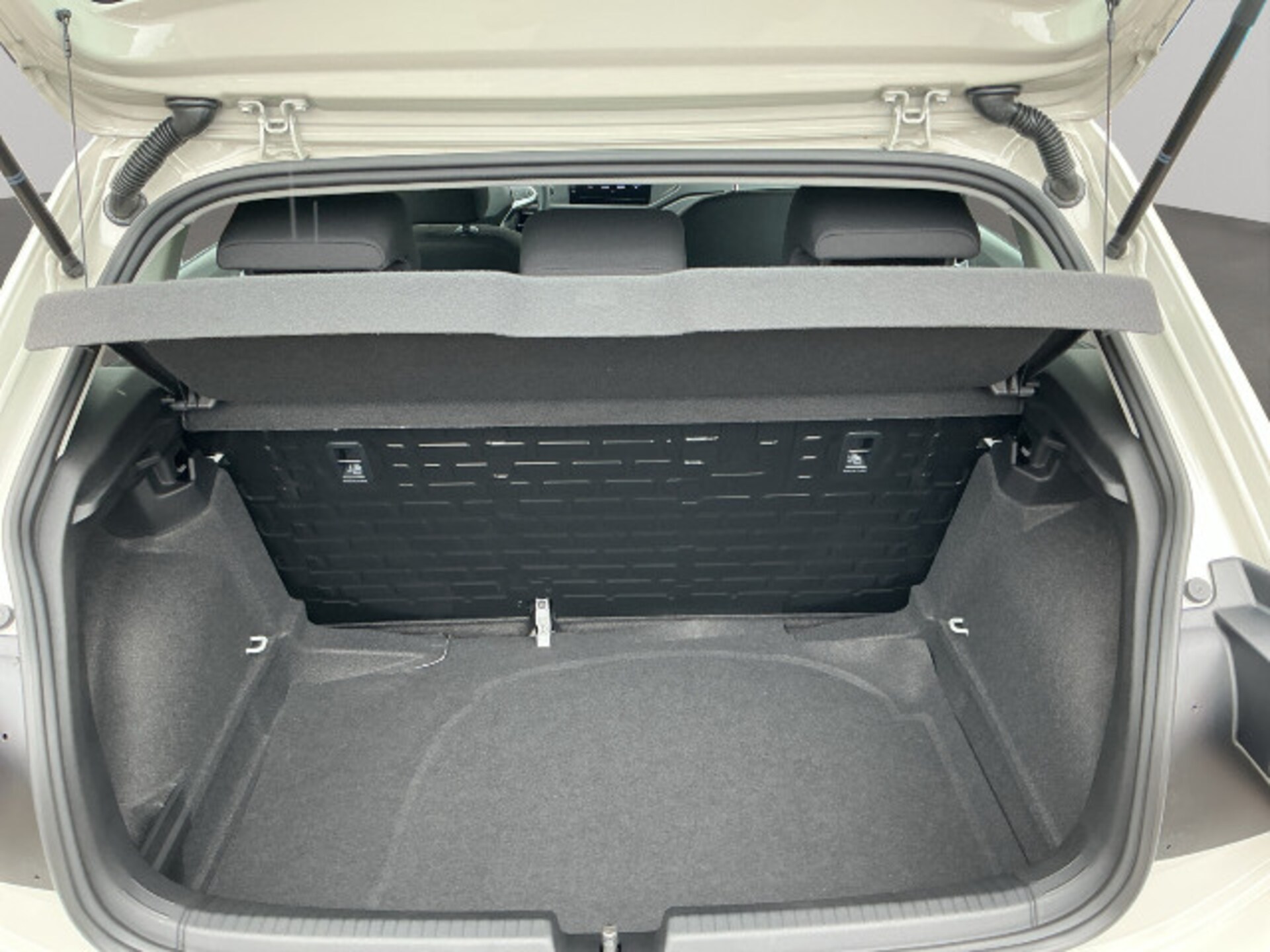 Volkswagen Polo Basis-Modell