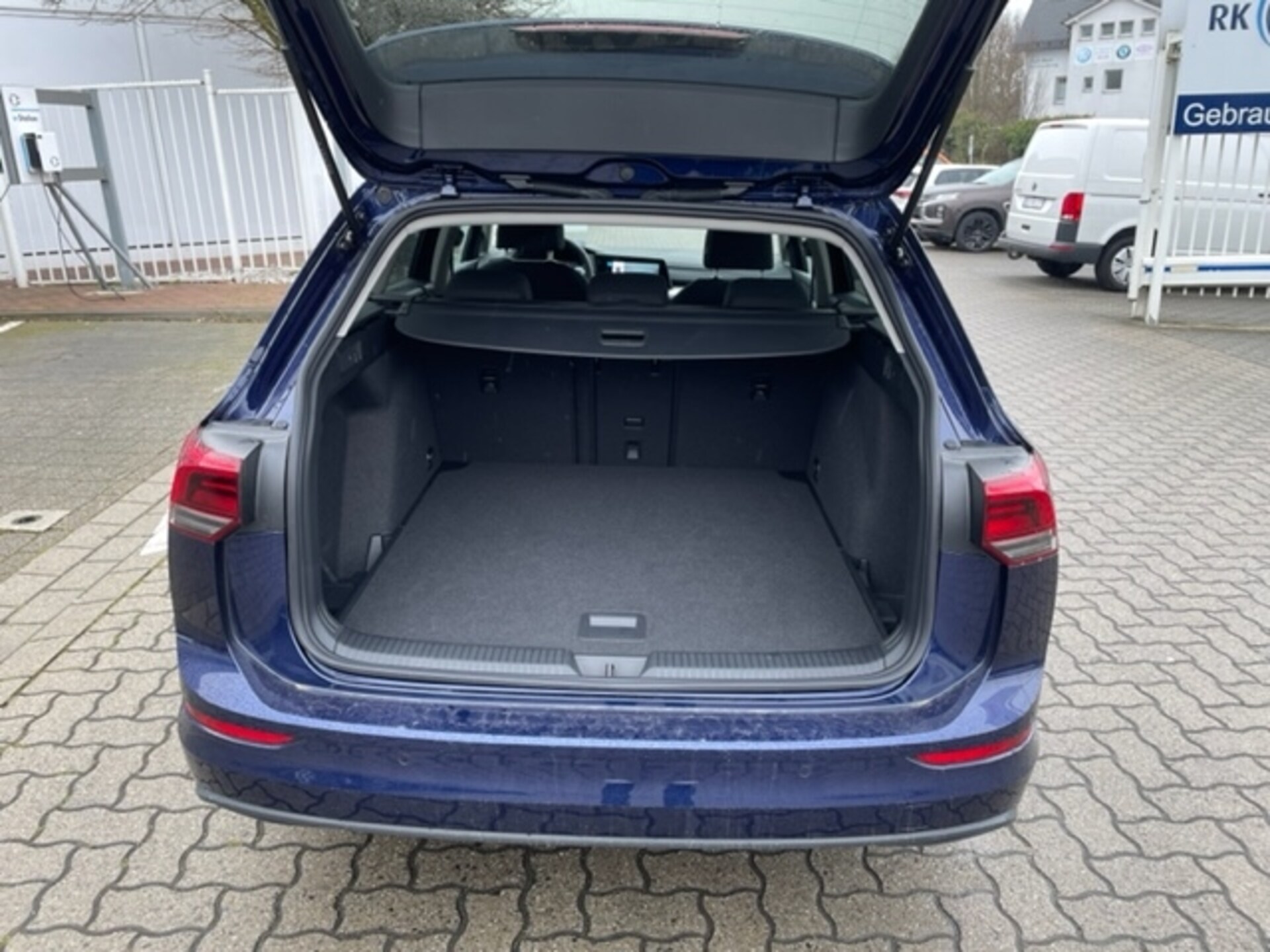 Volkswagen Golf Variant Life