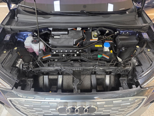 Audi Q4 e-tron 40 Premium 150, 00 kW 7