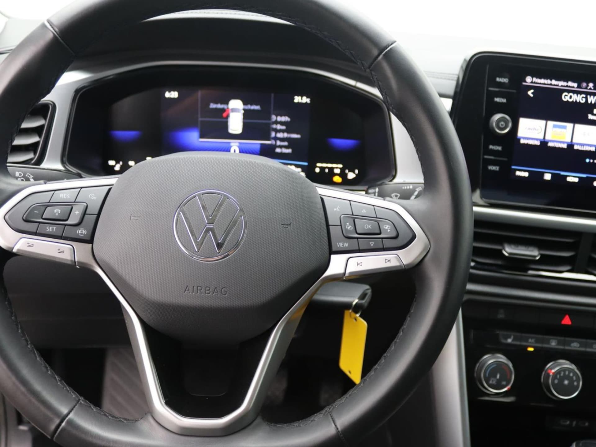 Volkswagen T-Roc Life