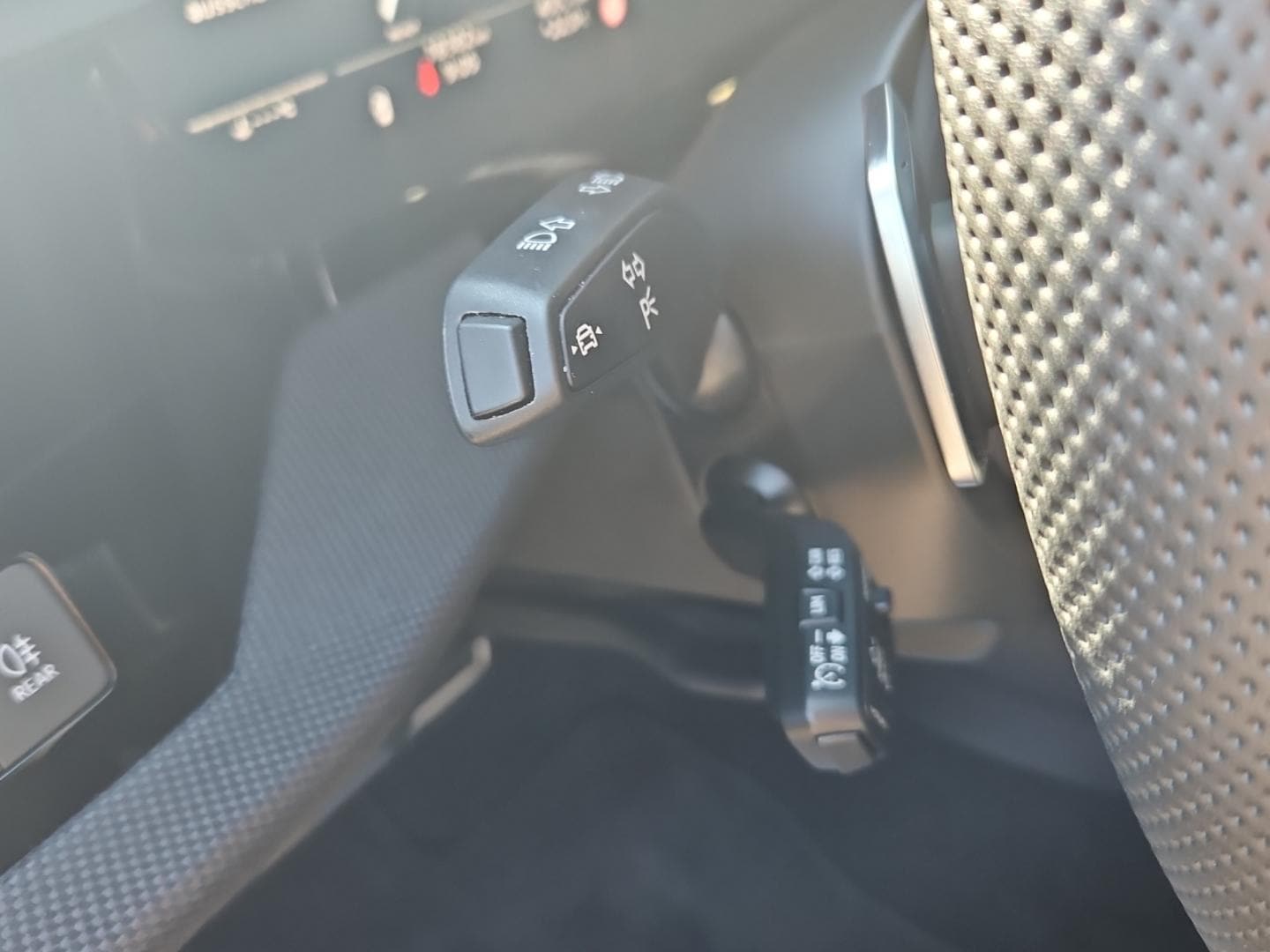 Bild über Audi S3 Sportback TFSI quattro S tronic - für weitere Informationen kontaktieren Sie den Audi Partner