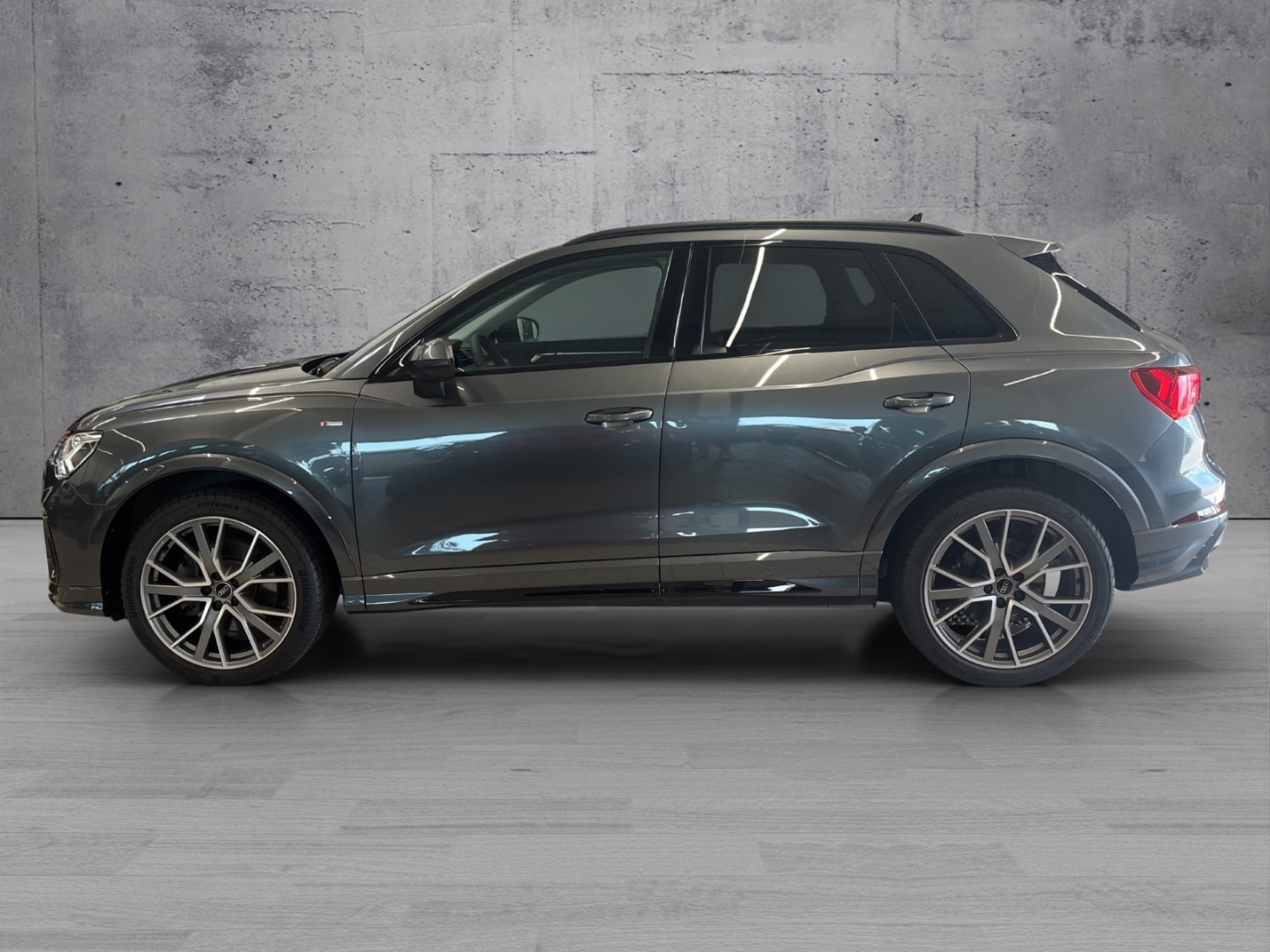 Bild über Audi Q3 TFSI quattro 140 kW S tronic - für weitere Informationen kontaktieren Sie den Audi Partner