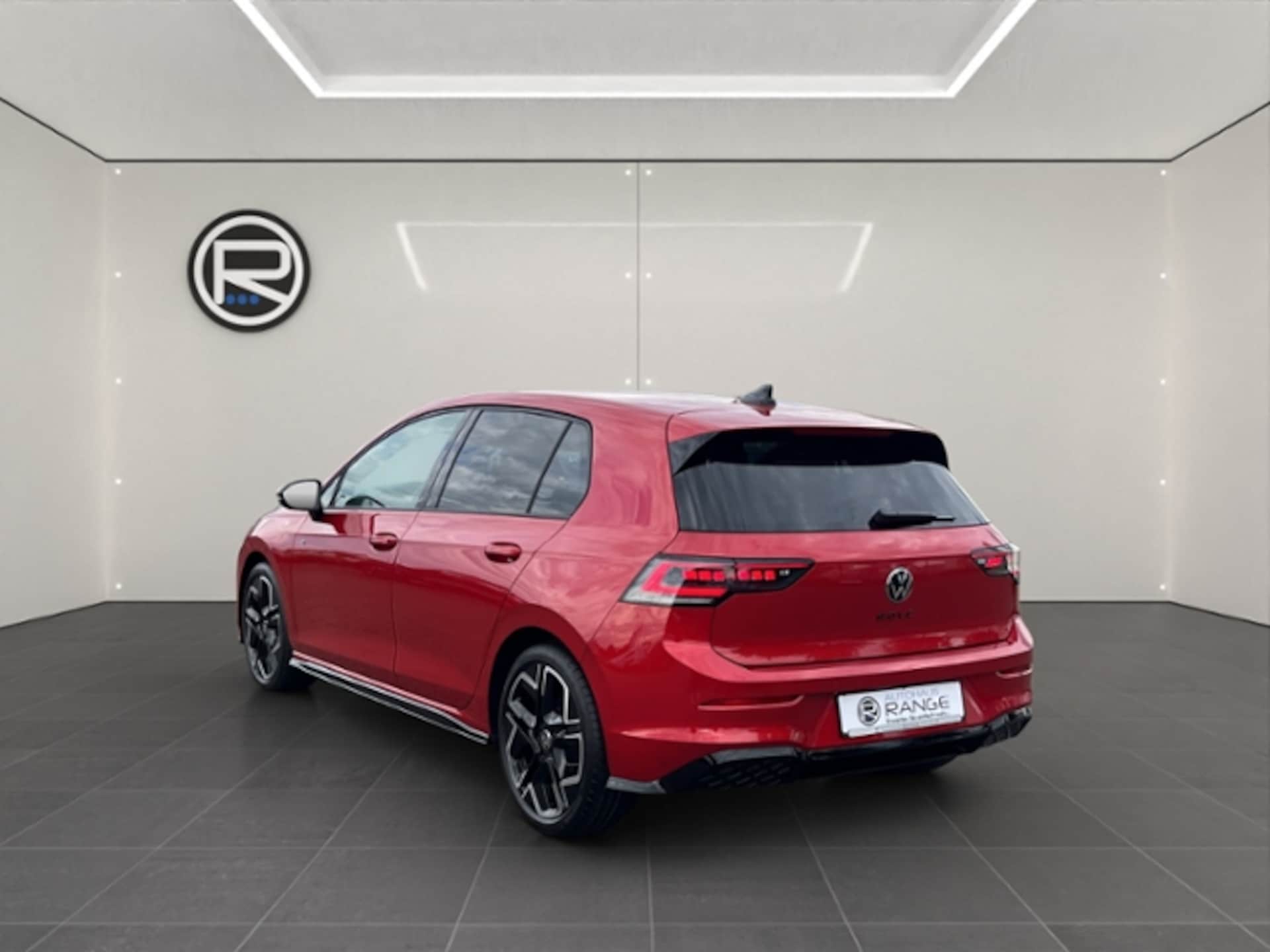 Volkswagen Golf R-Line