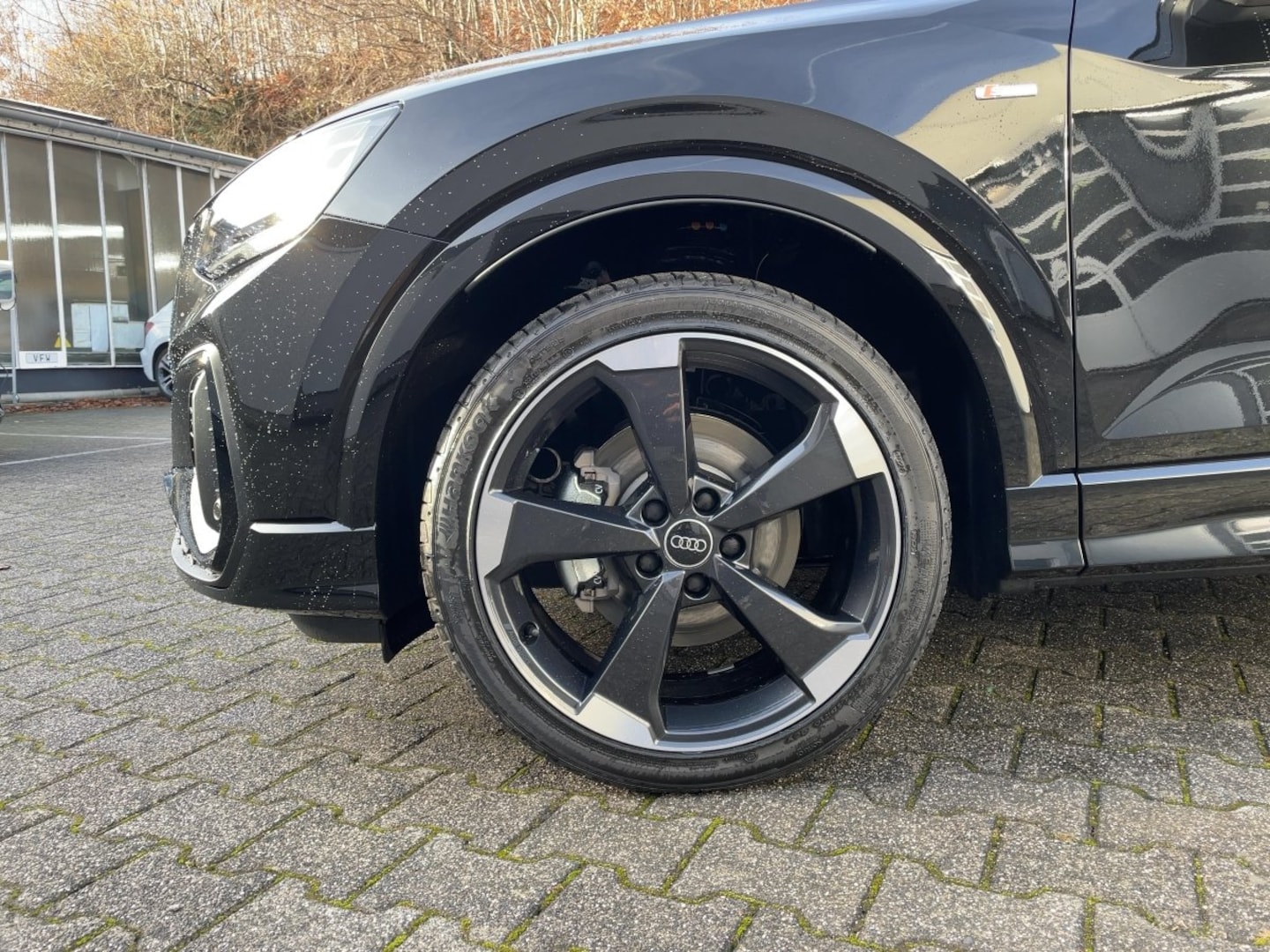 Bild über Audi Q2 S line 35 TFSI S tronic - für weitere Informationen kontaktieren Sie den Audi Partner