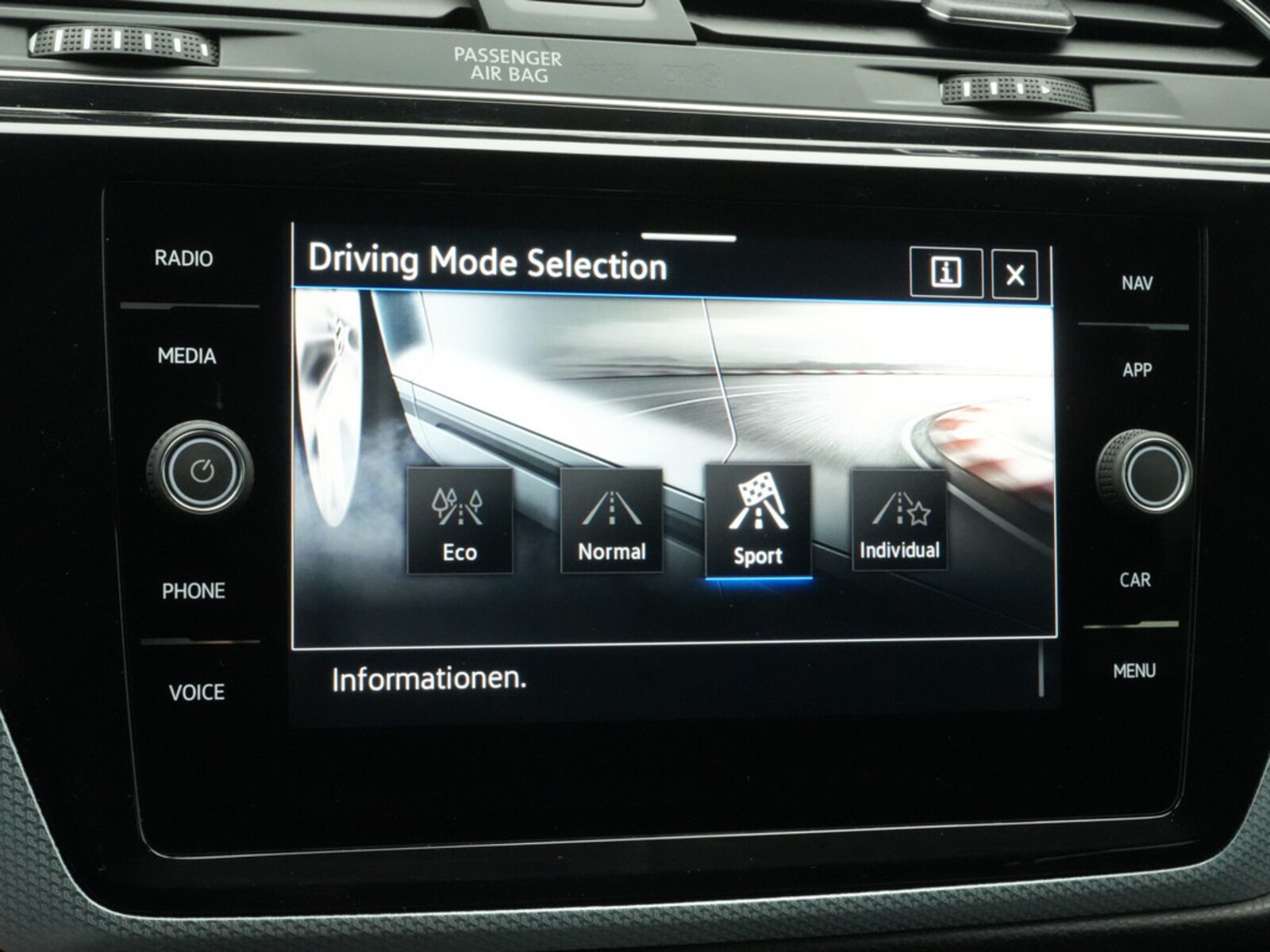 Volkswagen Touran – Bild 12