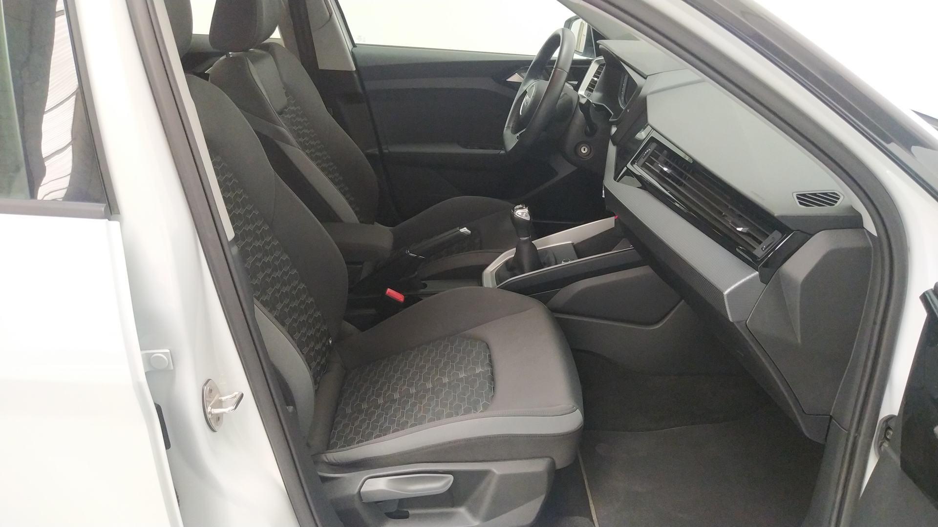 Image about Audi A1 Sportback Adrenalin edition 30 TFSI 81 kW (110 CV) 6 vel.