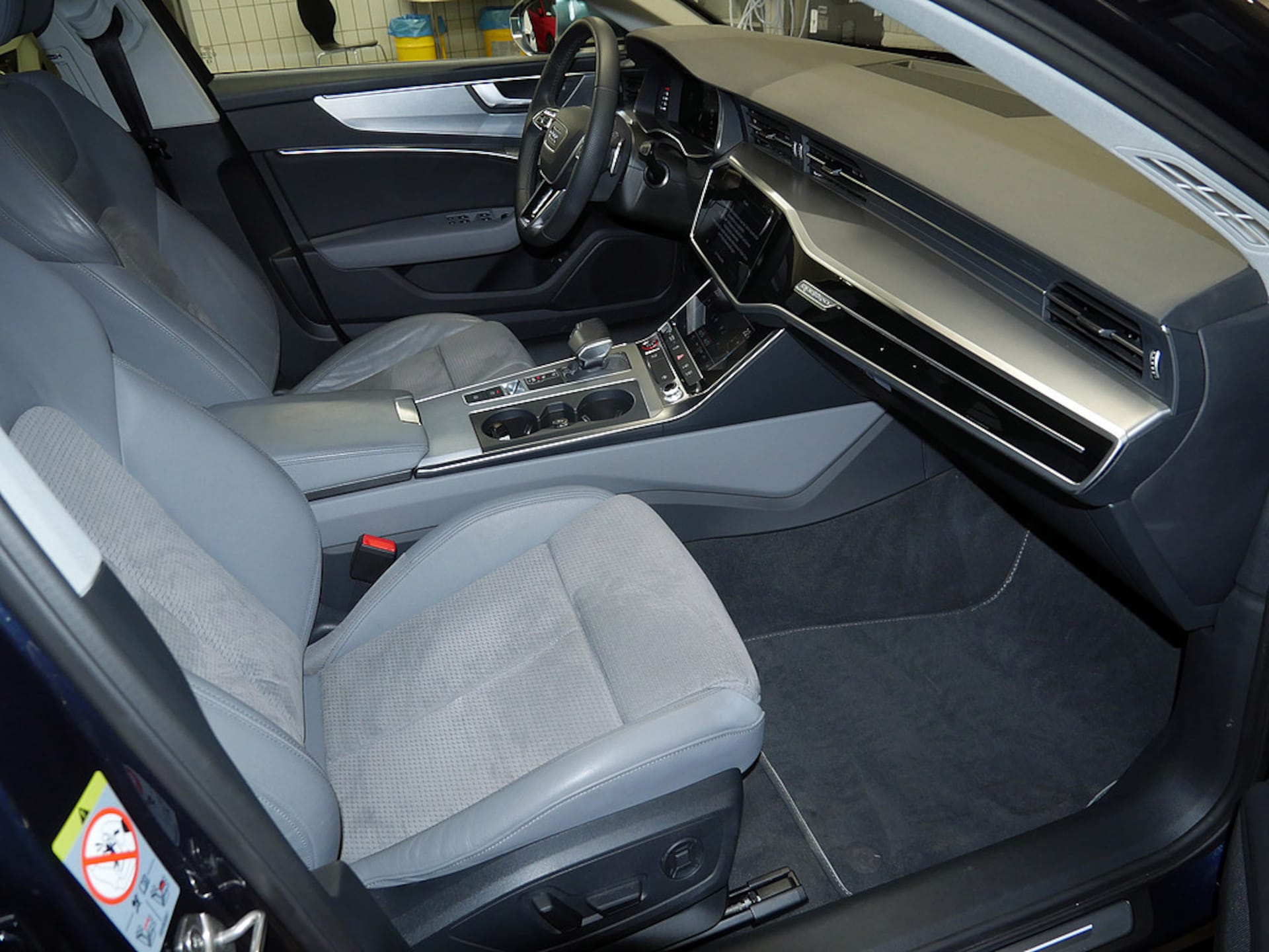 Audi S6 Avant