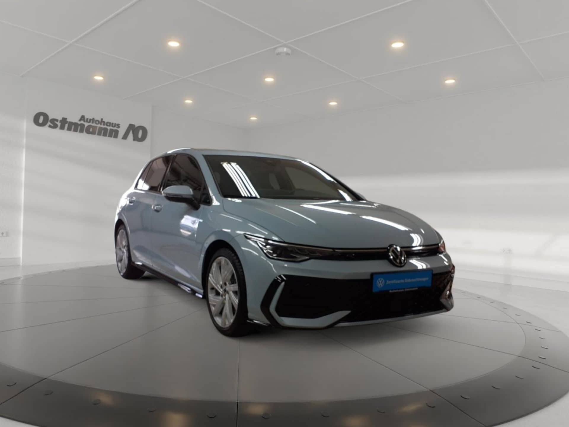 Volkswagen Golf R-Line