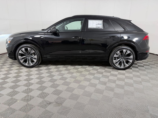 2026 Audi Q8